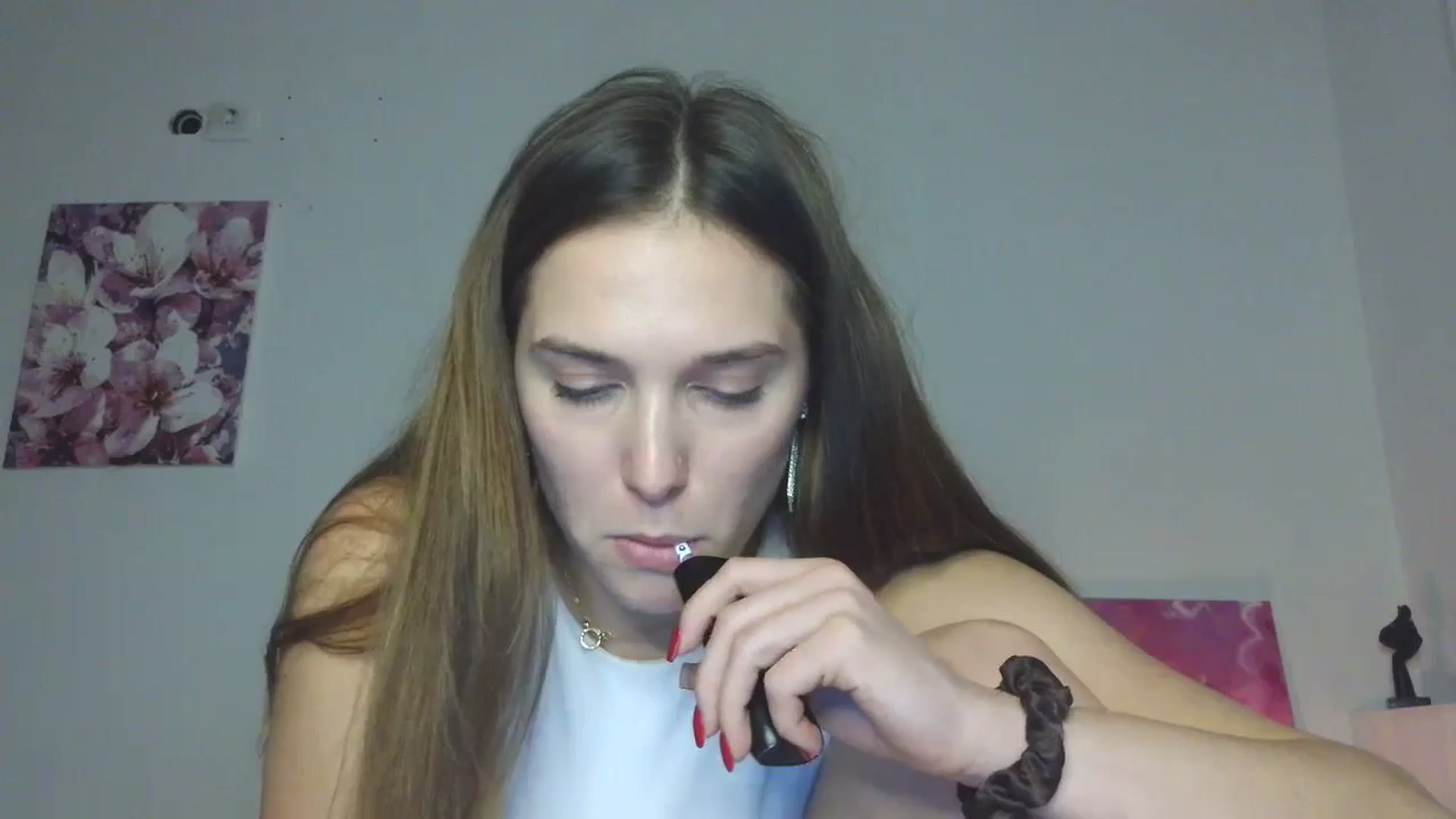 Gallery image thumbnail from HaleyReed's myfreecams stream on, 12/05/2025, 18:08 image 19 of 20