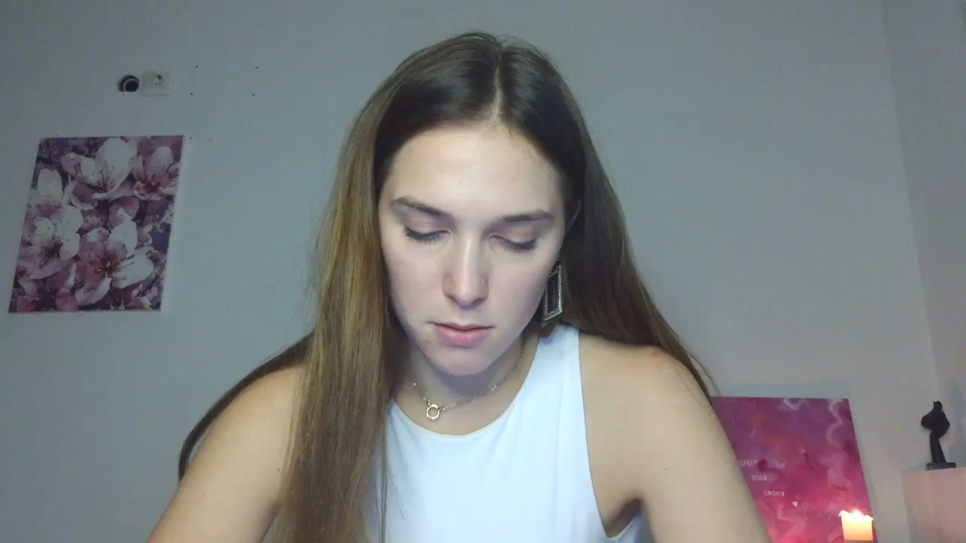 Gallery image thumbnail from HaleyReed's myfreecams stream on, 12/05/2025, 18:08 image 8 of 20