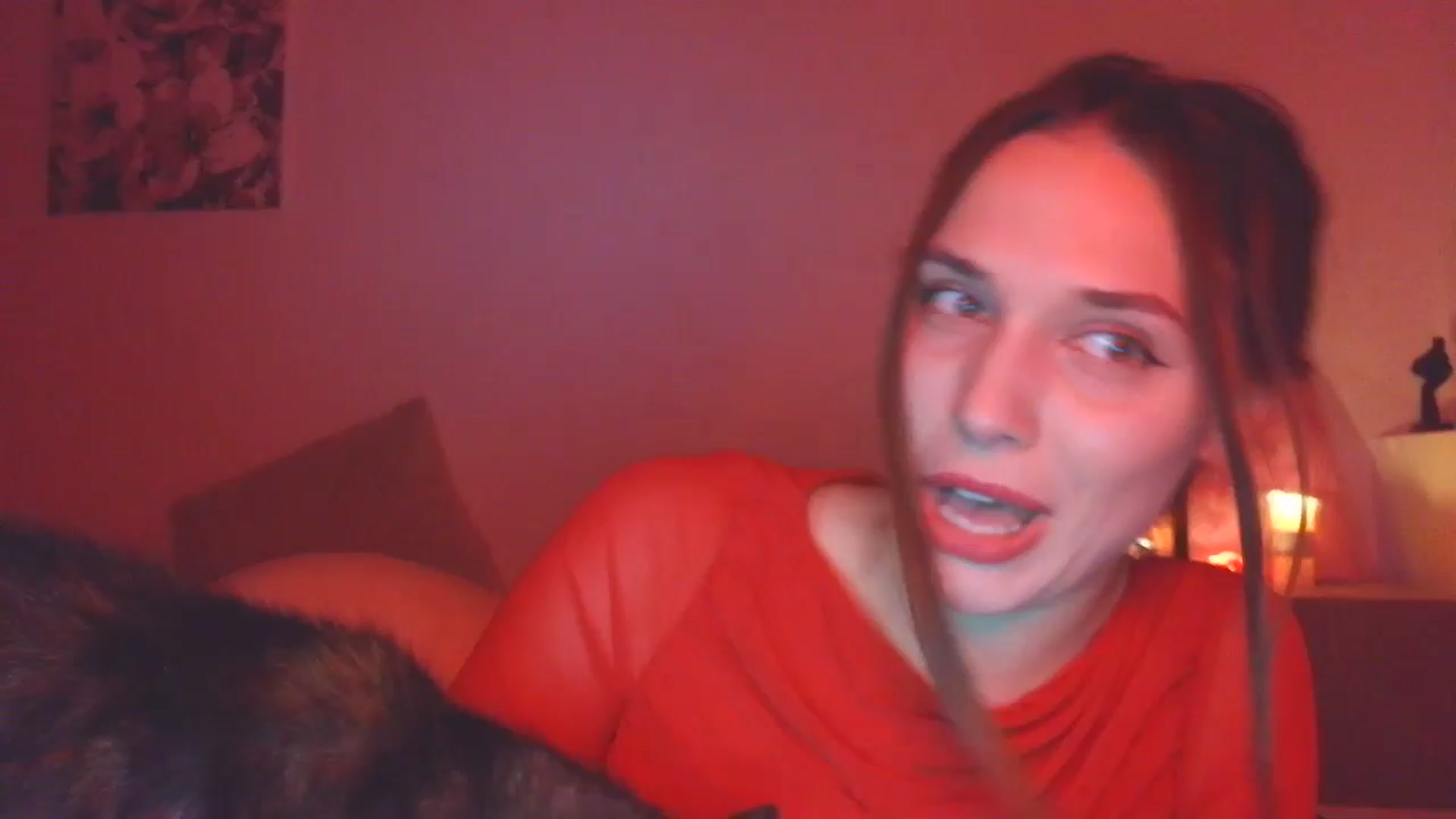 Gallery image thumbnail from HaleyReed's myfreecams stream on, 12/07/2025, 14:33 image 18 of 20