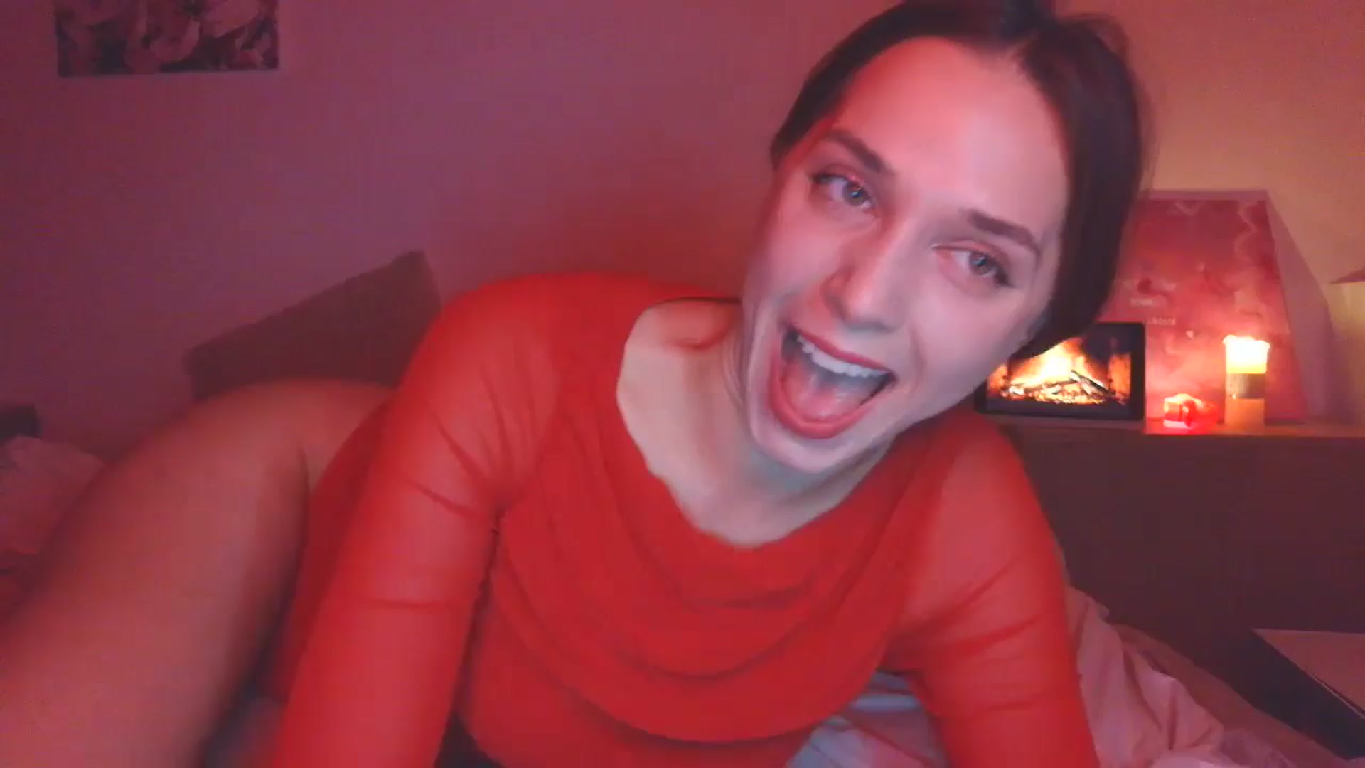 Gallery image thumbnail from HaleyReed's myfreecams stream on, 12/07/2025, 14:33 image 13 of 20
