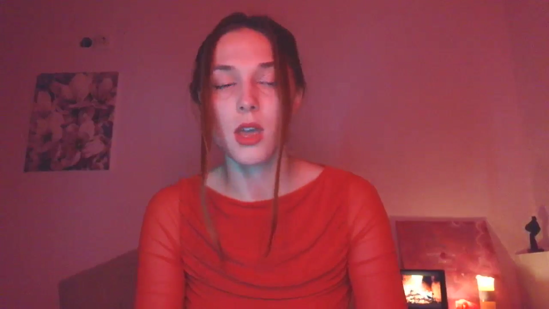 Gallery image thumbnail from HaleyReed's myfreecams stream on, 12/07/2025, 14:33 image 16 of 20