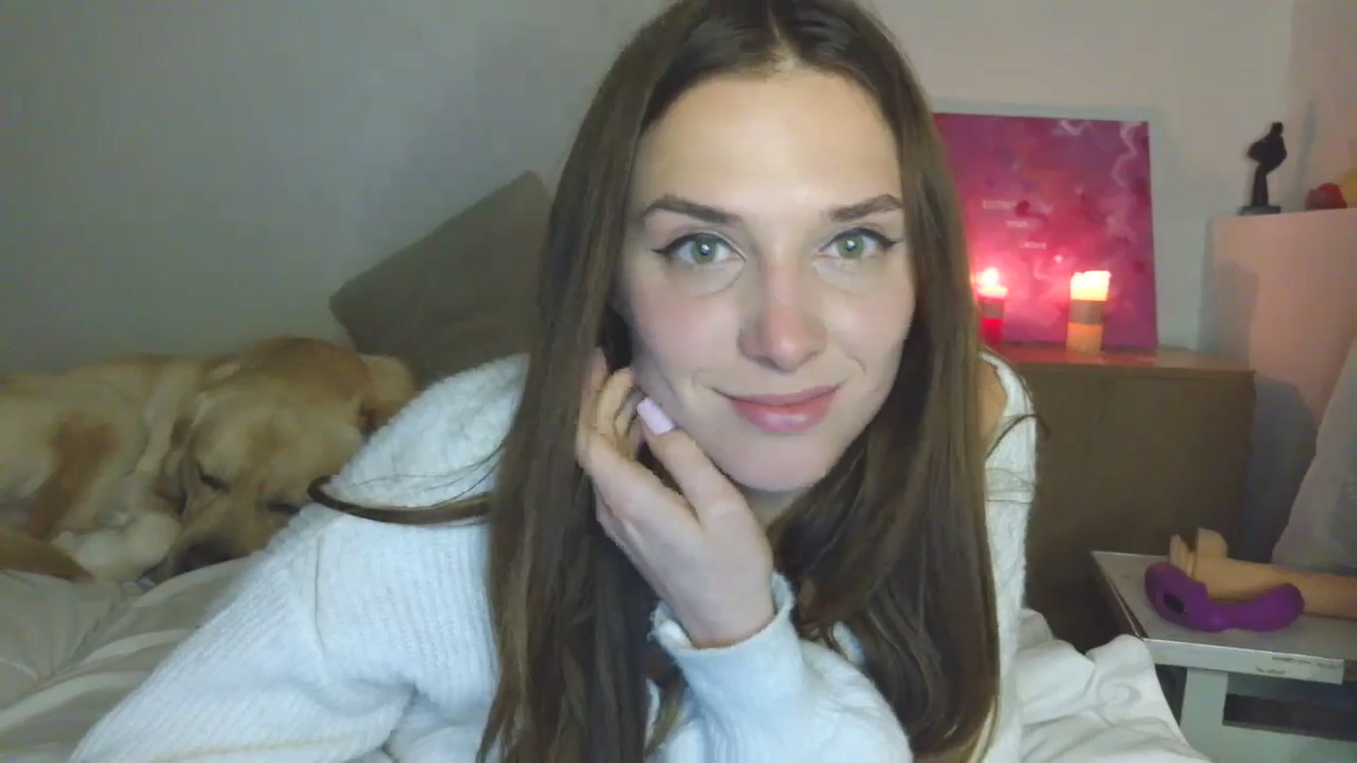 Gallery image thumbnail from HaleyReed's myfreecams stream on, 12/08/2025, 17:35 image 7 of 20