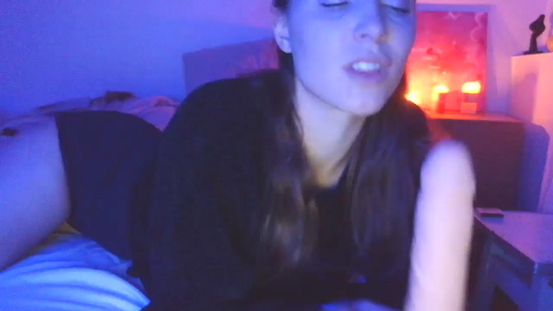 Gallery image thumbnail from HaleyReed's myfreecams stream on, 12/10/2025, 14:53 image 14 of 20