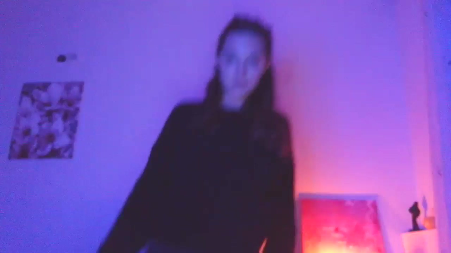Gallery image thumbnail from HaleyReed's myfreecams stream on, 12/10/2025, 14:53 image 18 of 20