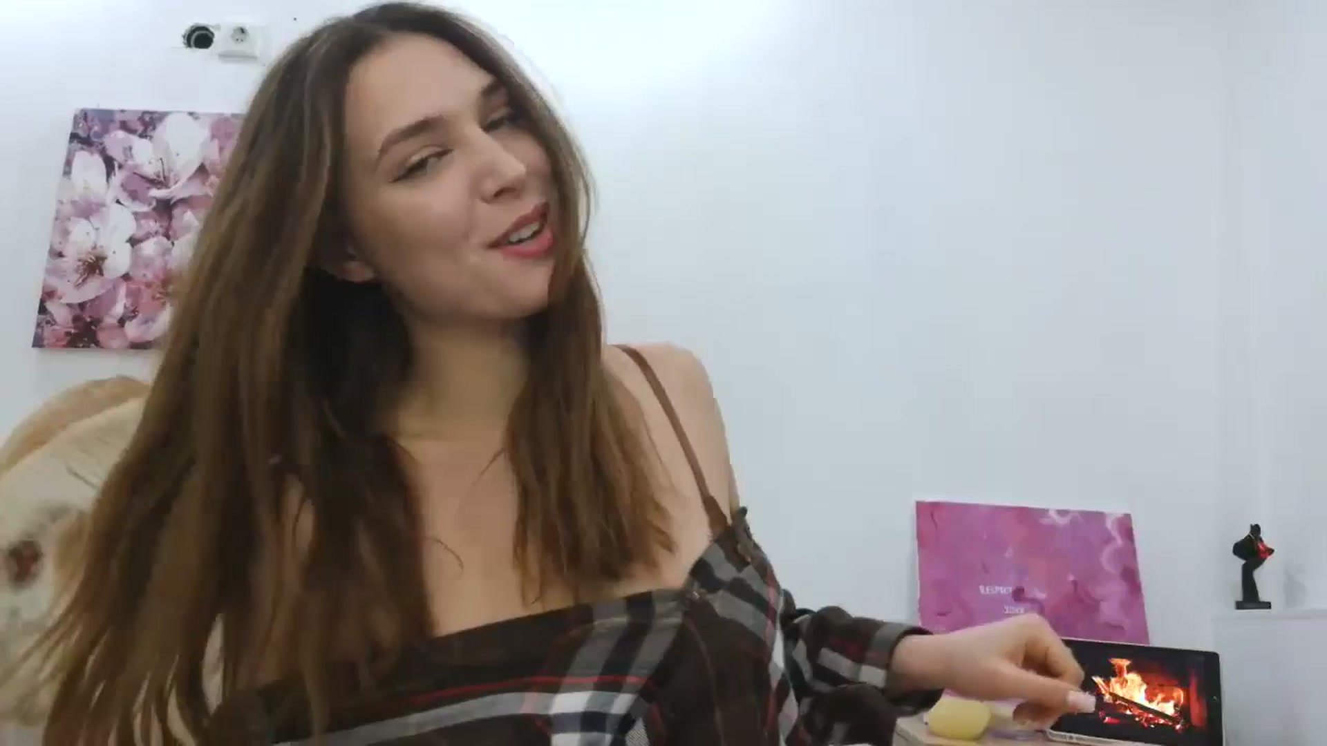 Gallery image thumbnail from HaleyReed's myfreecams stream on, 12/14/2025, 14:02 image 19 of 20