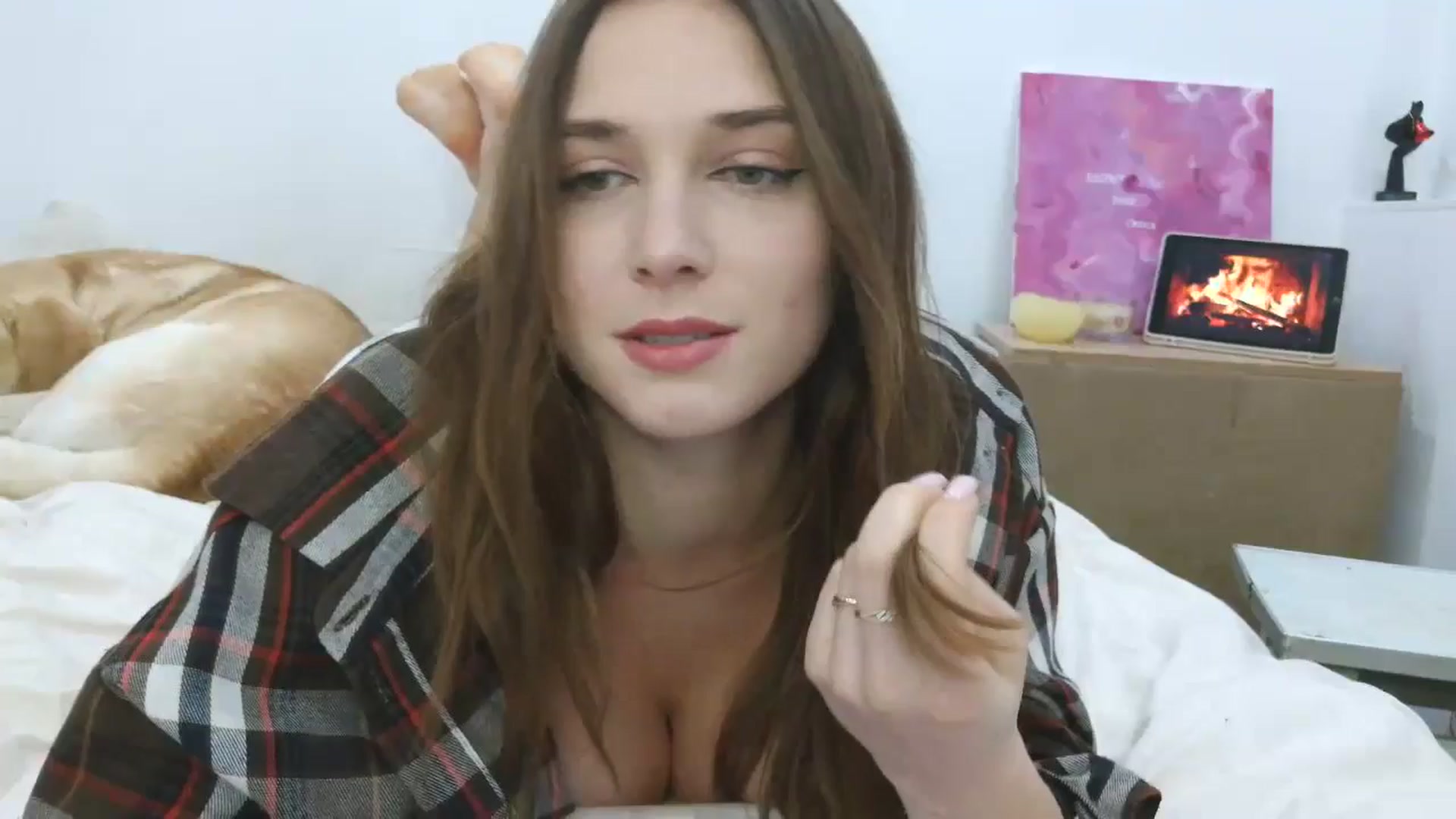 Gallery image thumbnail from HaleyReed's myfreecams stream on, 12/14/2025, 14:02 image 11 of 20