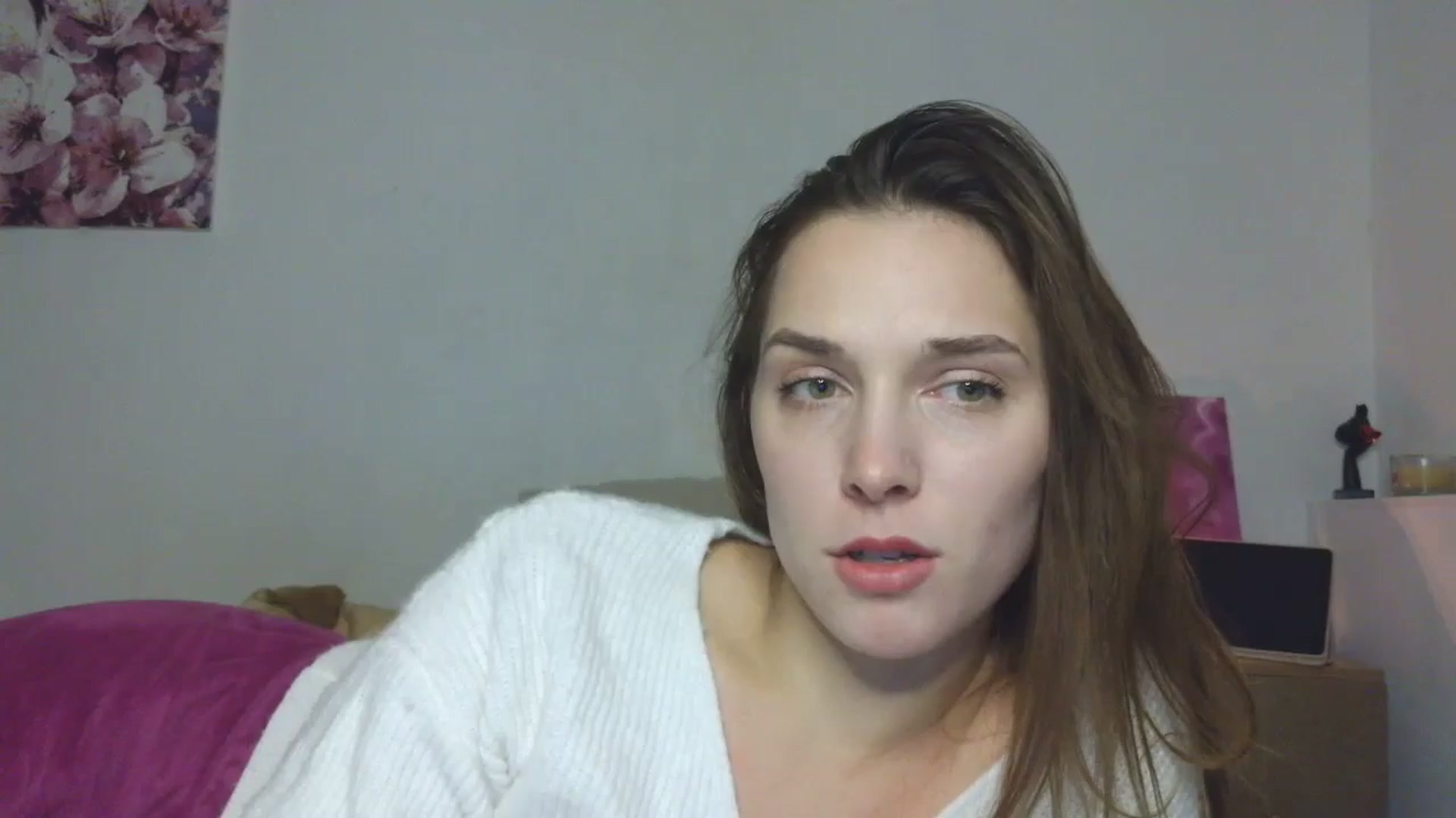Gallery image thumbnail from HaleyReed's myfreecams stream on, 12/15/2025, 17:37 image 11 of 20