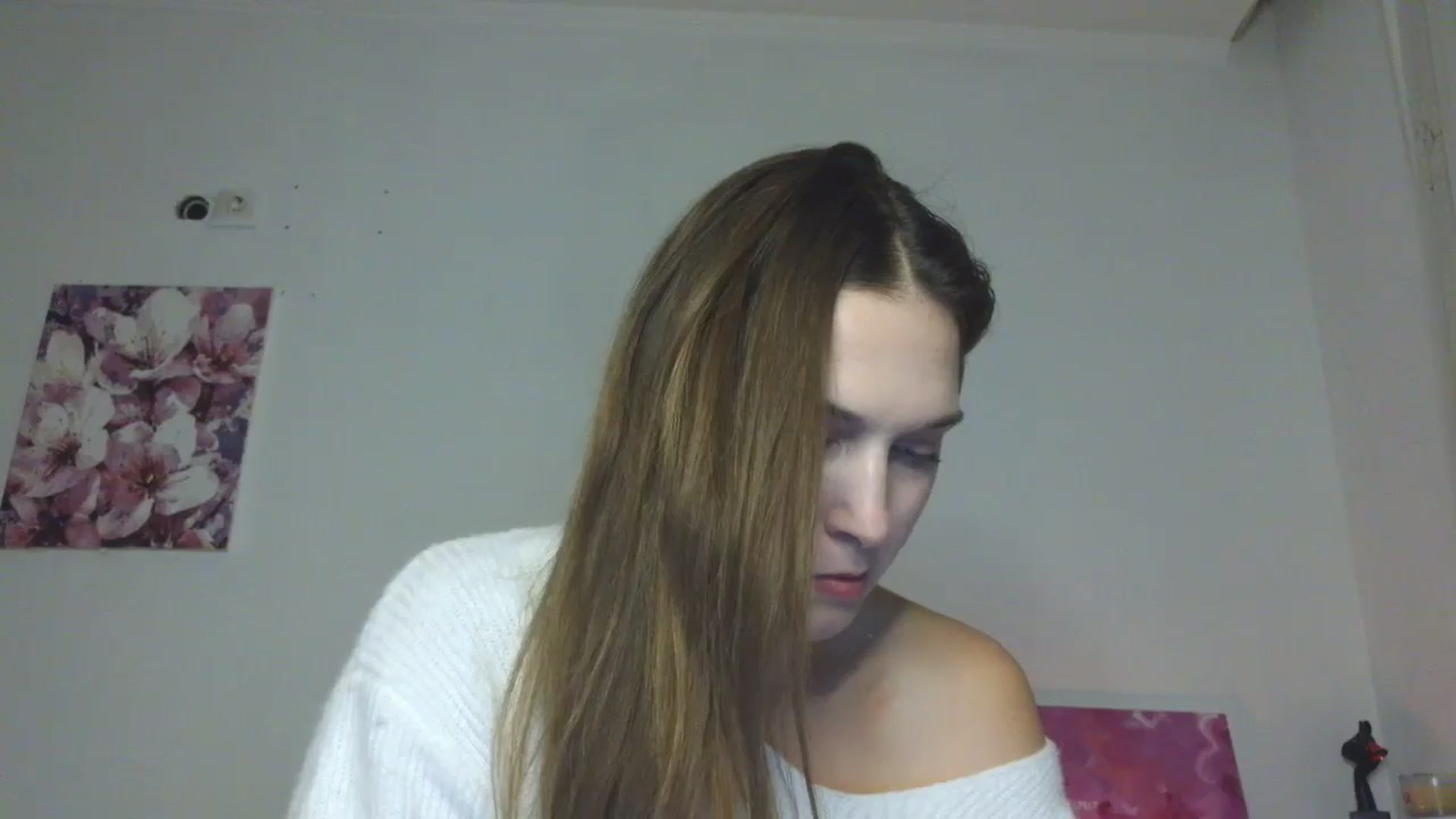 Gallery image thumbnail from HaleyReed's myfreecams stream on, 12/15/2025, 17:37 image 16 of 20