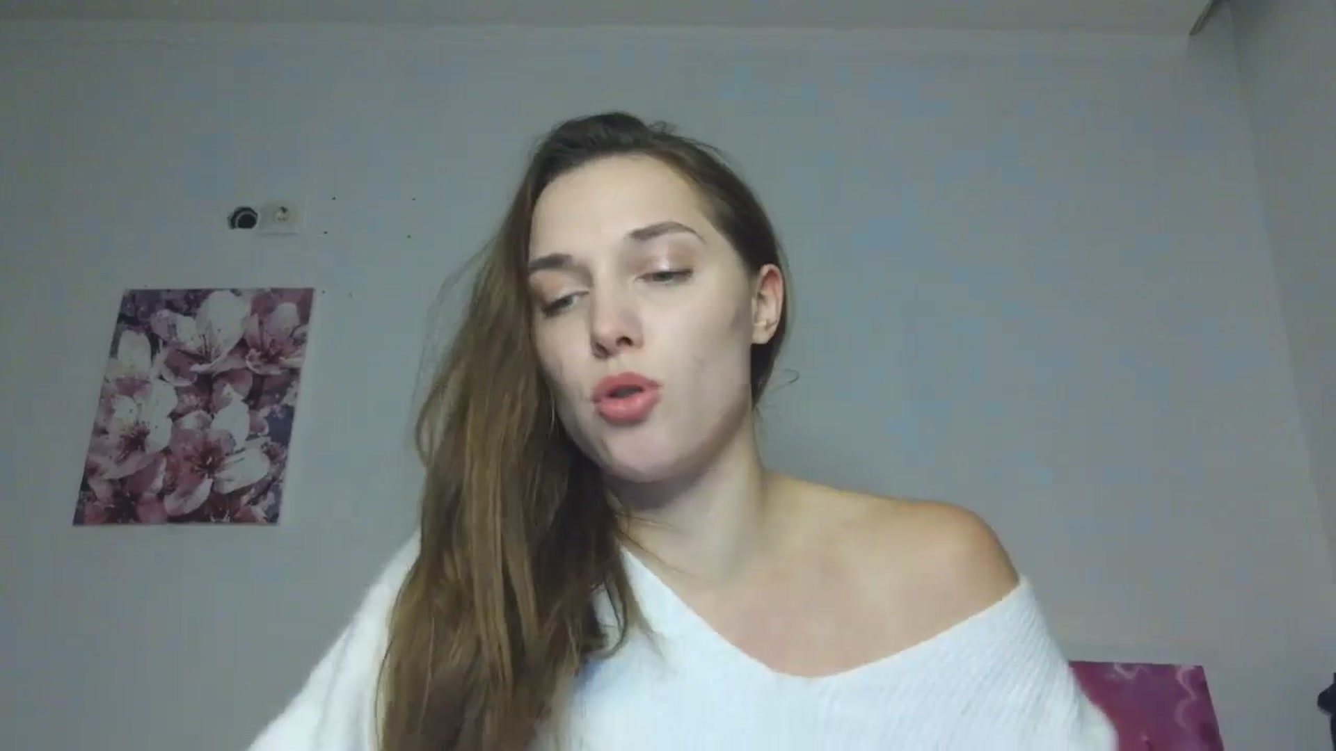 Gallery image thumbnail from HaleyReed's myfreecams stream on, 12/15/2025, 17:37 image 6 of 20
