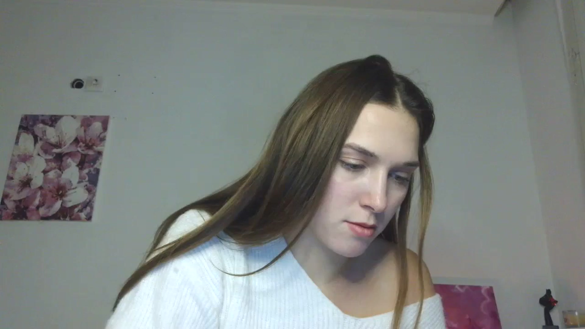 Gallery image thumbnail from HaleyReed's myfreecams stream on, 12/15/2025, 17:37 image 18 of 20