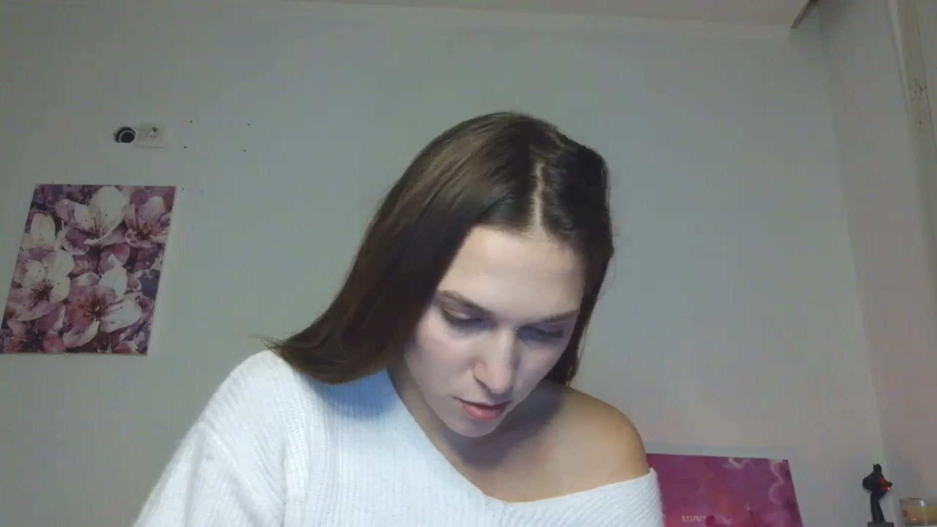 Gallery image thumbnail from HaleyReed's myfreecams stream on, 12/15/2025, 17:37 image 17 of 20