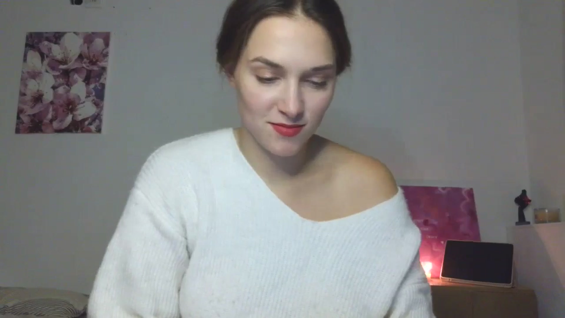 Gallery image thumbnail from HaleyReed's myfreecams stream on, 12/15/2025, 18:41 image 16 of 20