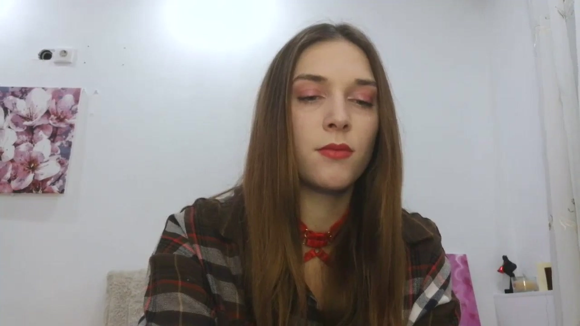 Gallery image thumbnail from HaleyReed's myfreecams stream on, 12/17/2025, 13:30 image 4 of 20