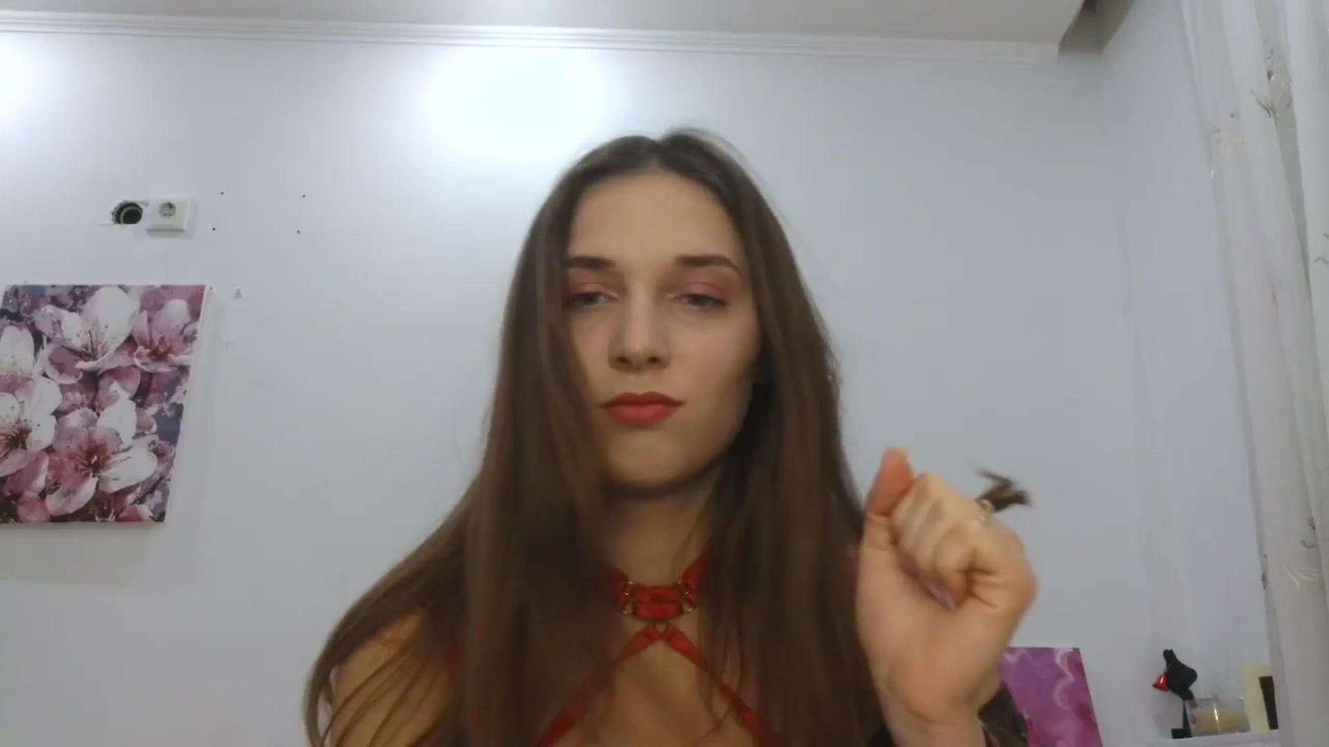 Gallery image thumbnail from HaleyReed's myfreecams stream on, 12/17/2025, 14:03 image 1 of 20