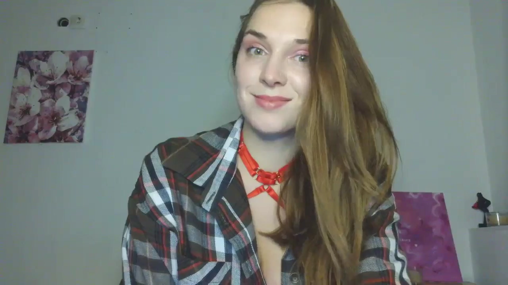 Gallery image thumbnail from HaleyReed's myfreecams stream on, 12/17/2025, 17:05 image 16 of 20