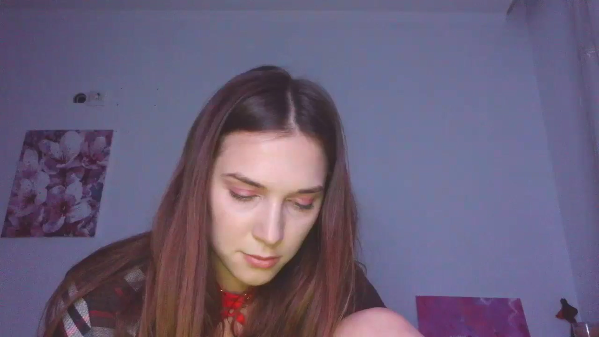 Gallery image thumbnail from HaleyReed's myfreecams stream on, 12/17/2025, 18:04 image 12 of 20