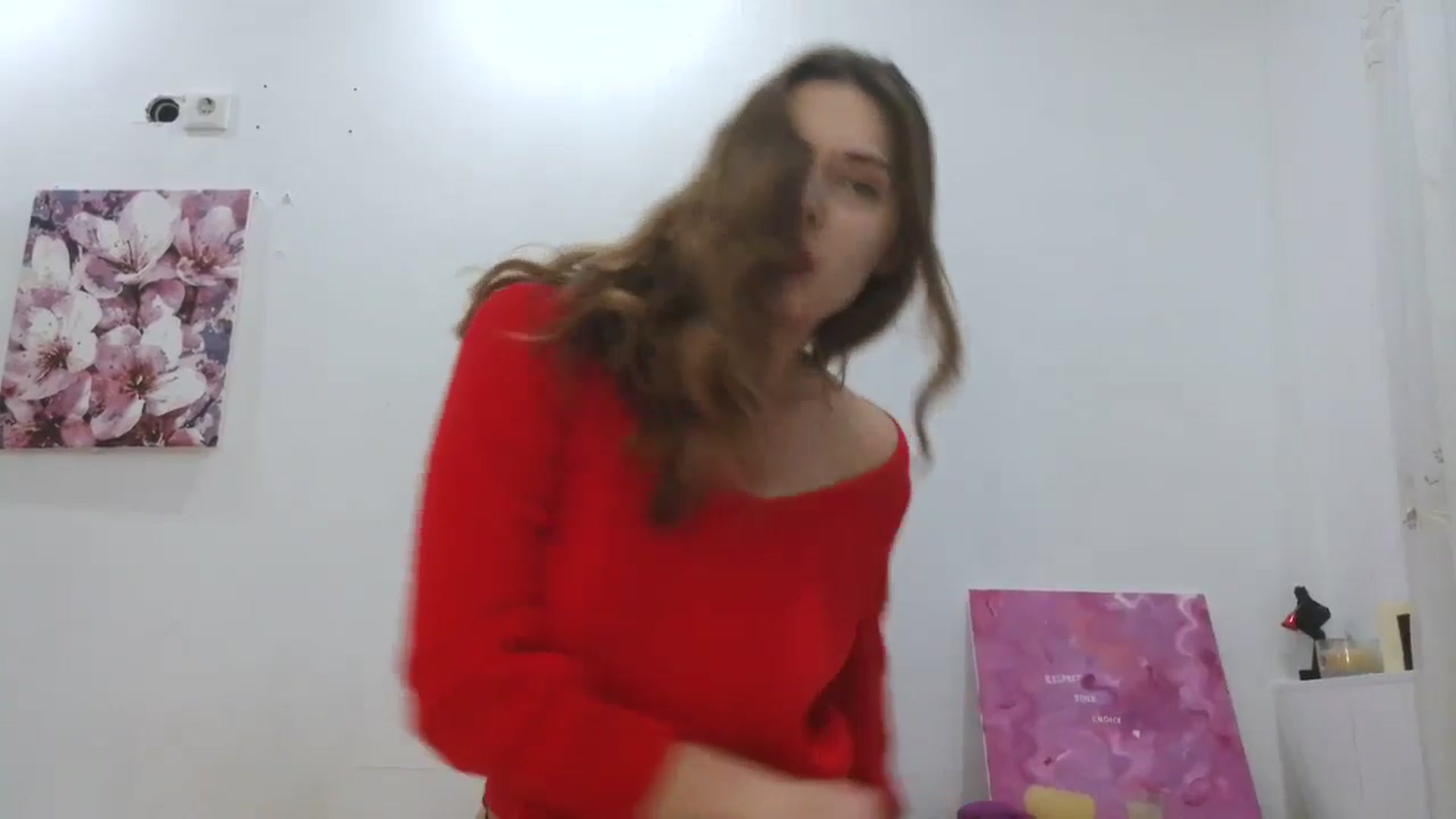 Gallery image thumbnail from HaleyReed's myfreecams stream on, 12/18/2025, 12:01 image 3 of 20