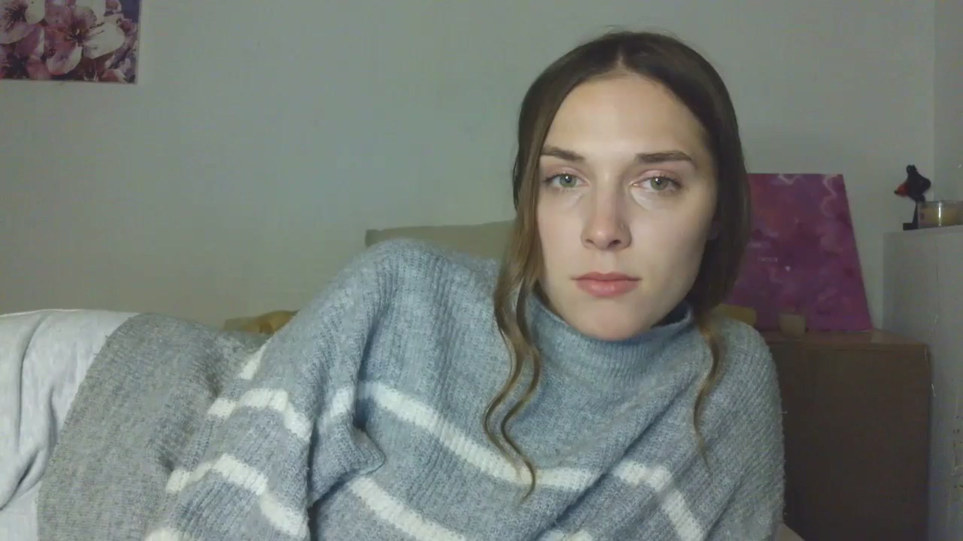 Gallery image thumbnail from HaleyReed's myfreecams stream on, 12/18/2025, 15:56 image 13 of 20