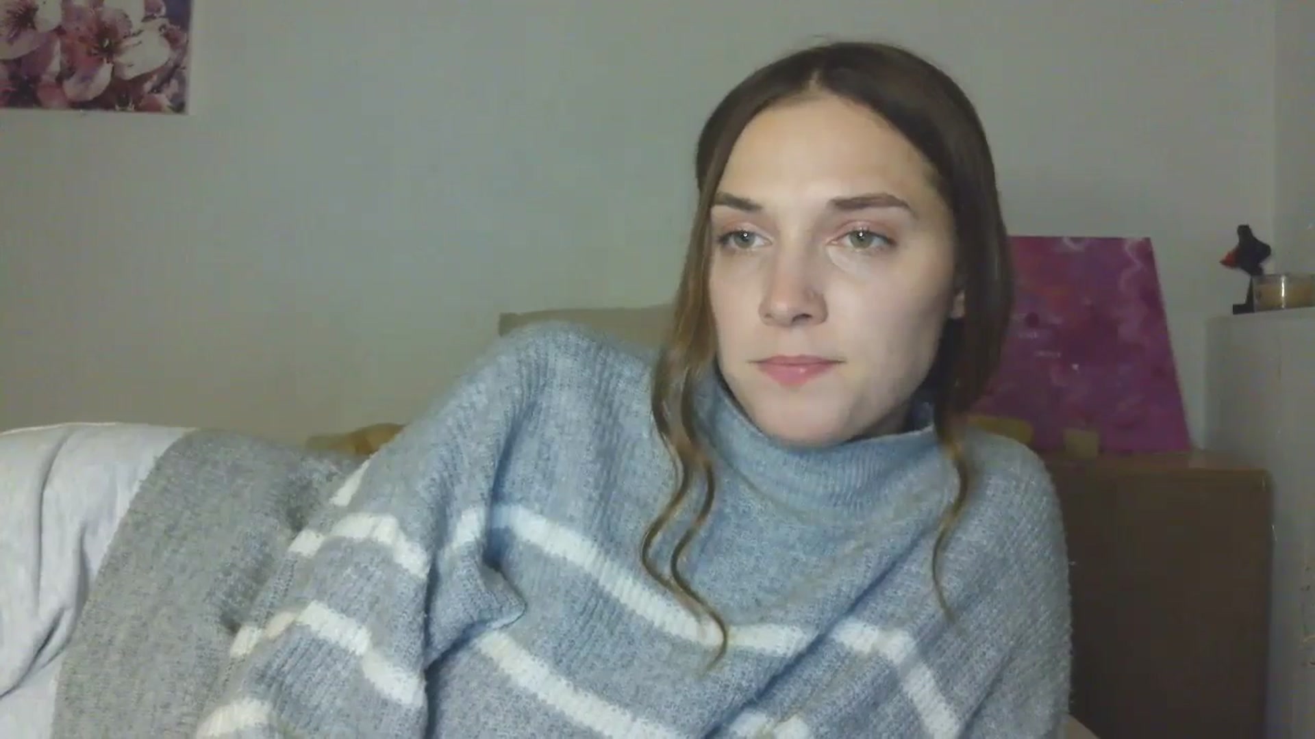 Gallery image thumbnail from HaleyReed's myfreecams stream on, 12/18/2025, 15:56 image 12 of 20