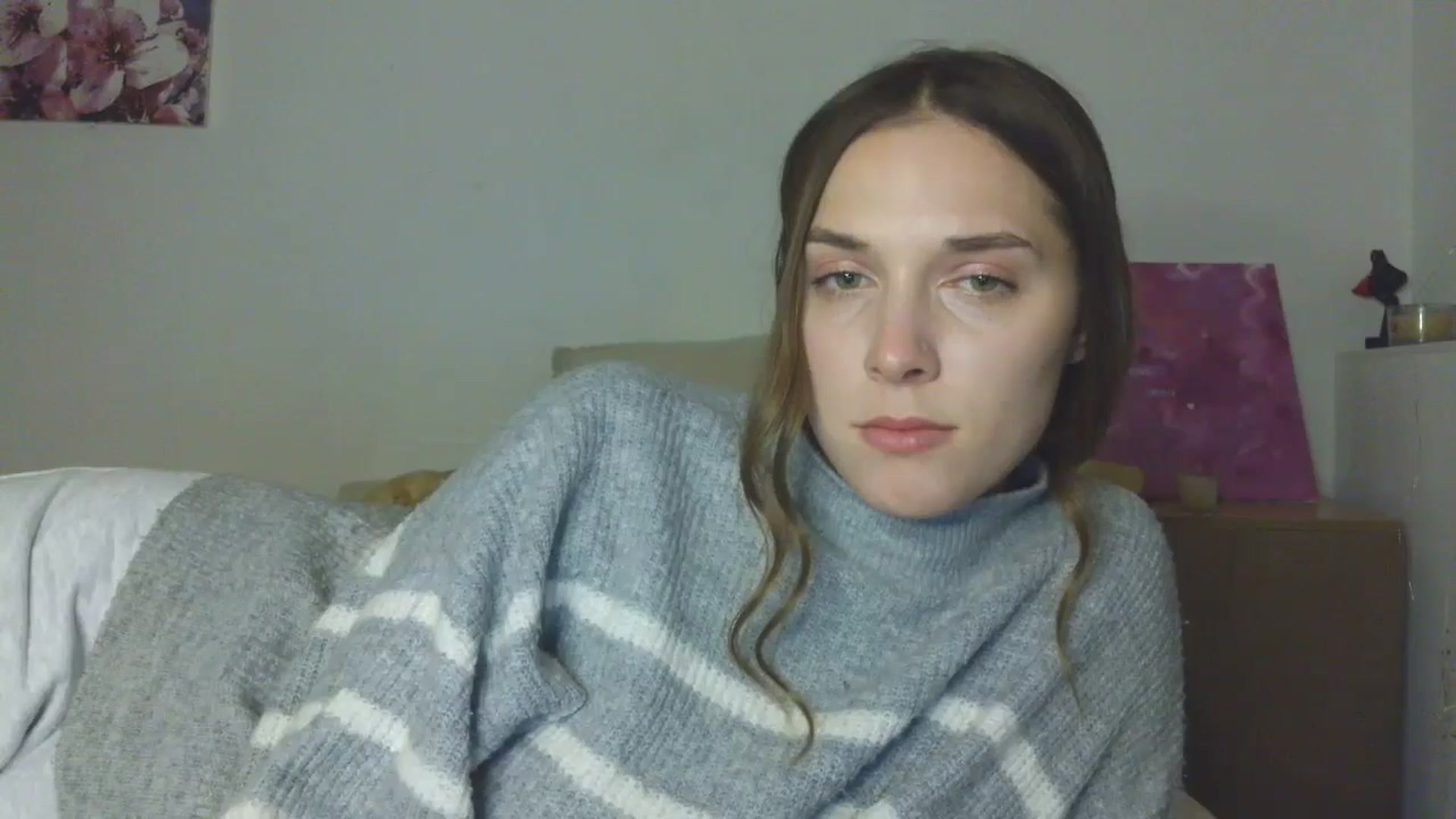 Gallery image thumbnail from HaleyReed's myfreecams stream on, 12/18/2025, 15:56 image 14 of 20