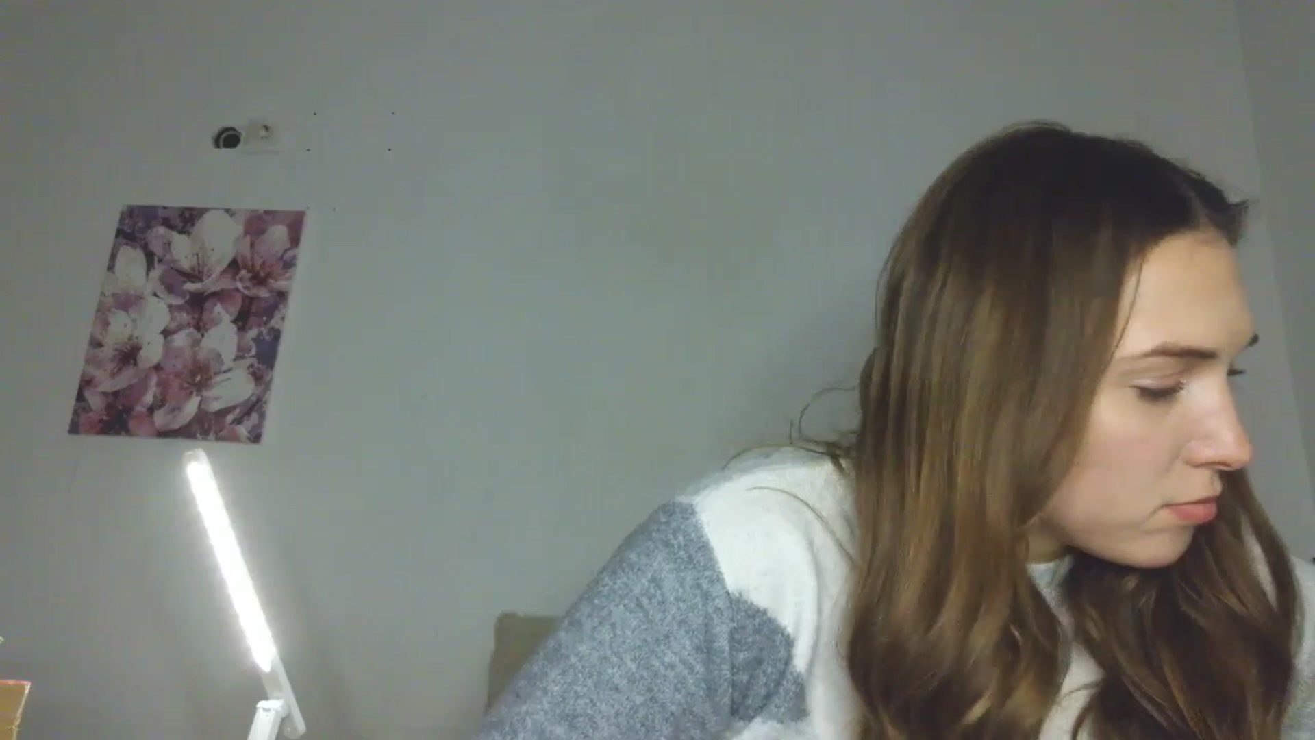 Gallery image thumbnail from HaleyReed's myfreecams stream on, 12/19/2025, 16:28 image 10 of 20