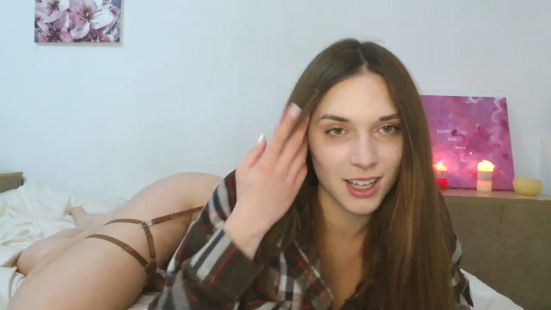 Gallery image thumbnail from HaleyReed's myfreecams stream on, 12/20/2025, 12:57 image 15 of 20