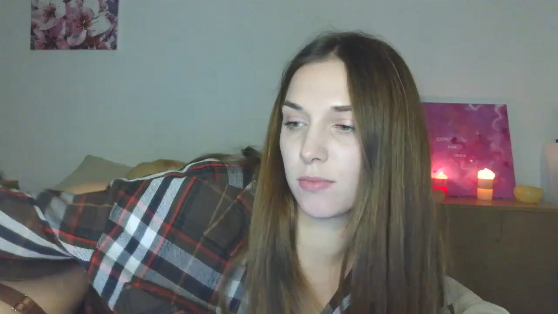 Gallery image thumbnail from HaleyReed's myfreecams stream on, 12/20/2025, 15:10 image 1 of 20