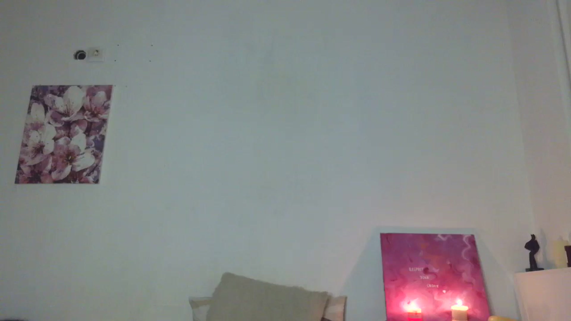 Gallery image thumbnail from HaleyReed's myfreecams stream on, 12/20/2025, 18:20 image 19 of 20