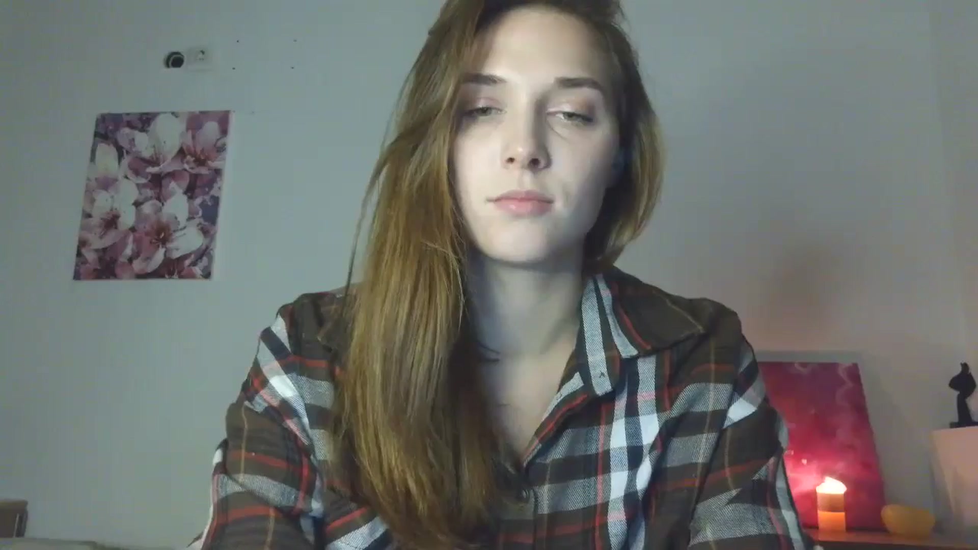 Gallery image thumbnail from HaleyReed's myfreecams stream on, 12/20/2025, 18:20 image 1 of 20