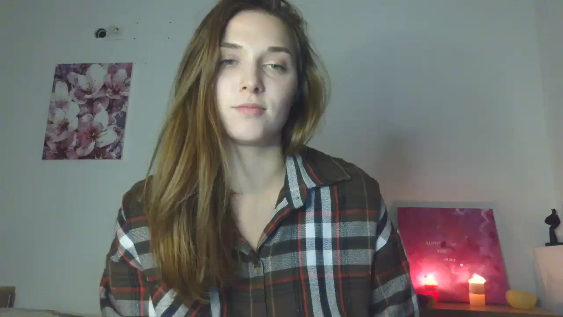 Gallery image thumbnail from HaleyReed's myfreecams stream on, 12/20/2025, 18:20 image 2 of 20