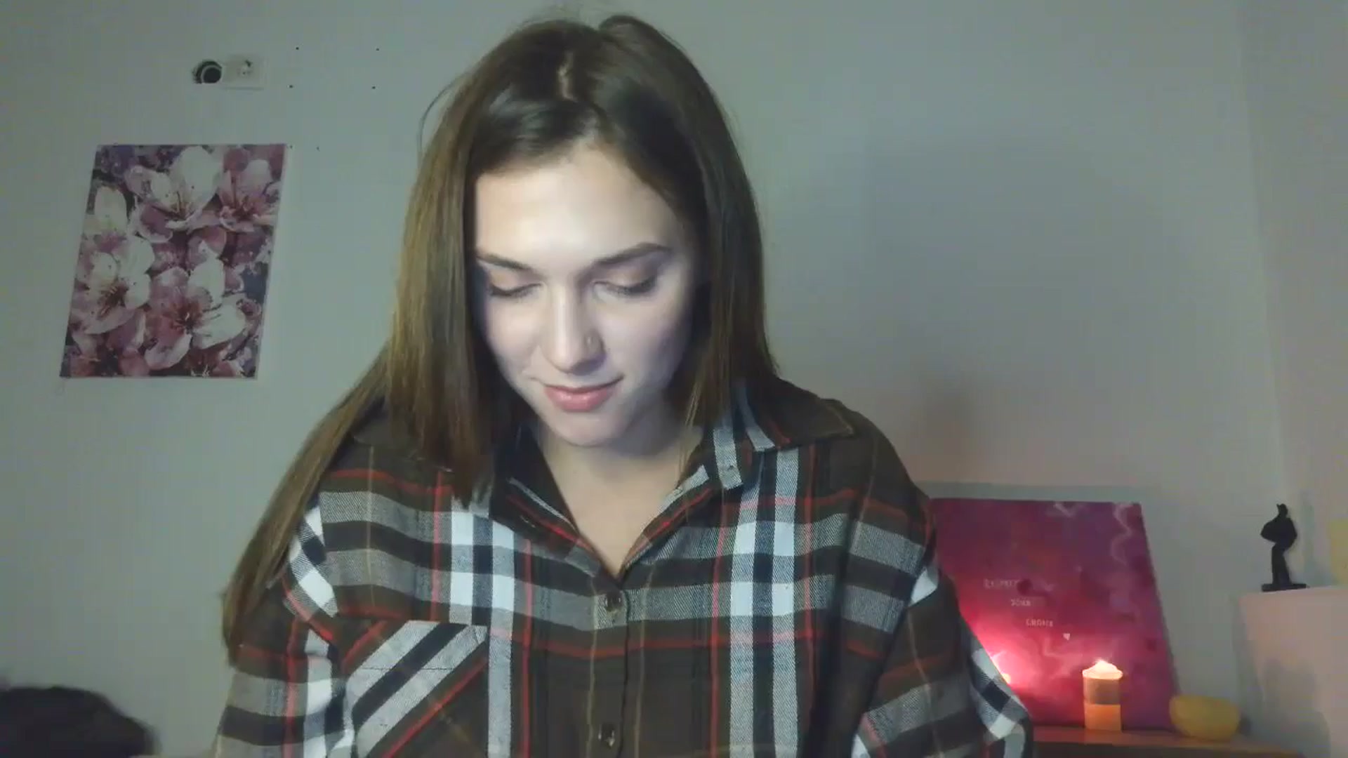 Gallery image thumbnail from HaleyReed's myfreecams stream on, 12/20/2025, 18:20 image 9 of 20