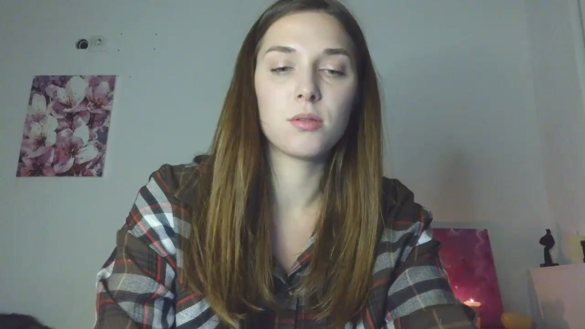 Gallery image thumbnail from HaleyReed's myfreecams stream on, 12/20/2025, 18:20 image 14 of 20