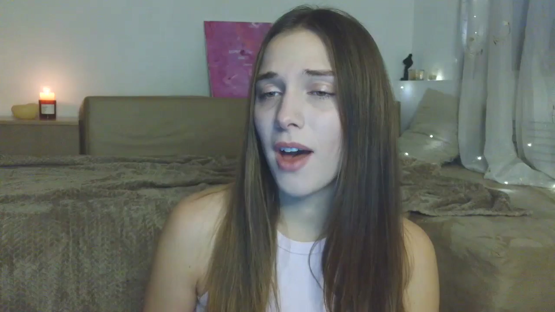 Gallery image thumbnail from HaleyReed's myfreecams stream on, 12/22/2025, 13:58 image 9 of 20