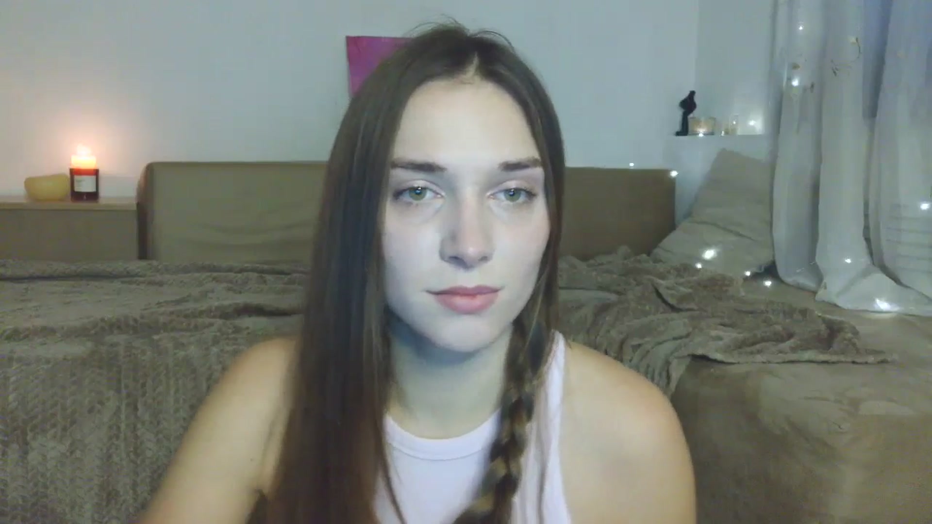 Gallery image thumbnail from HaleyReed's myfreecams stream on, 12/22/2025, 13:58 image 3 of 20