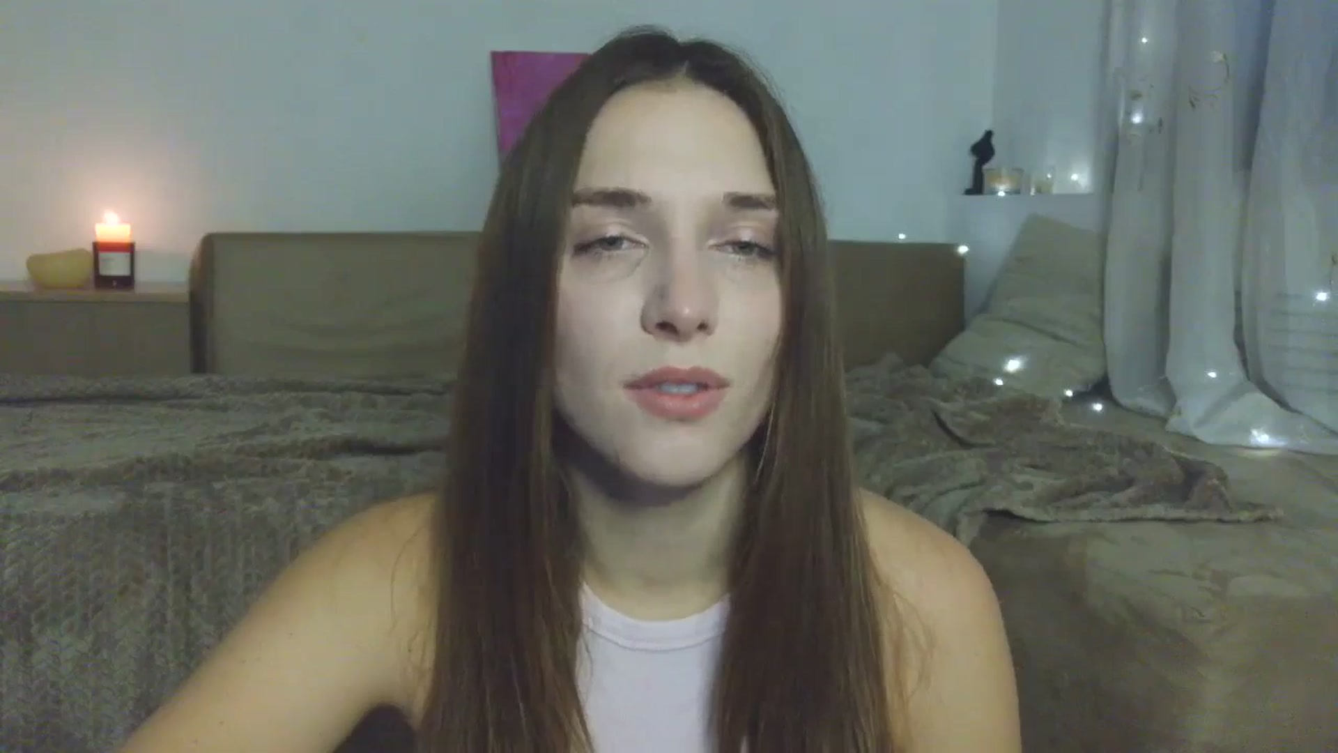 Gallery image thumbnail from HaleyReed's myfreecams stream on, 12/22/2025, 13:58 image 7 of 20