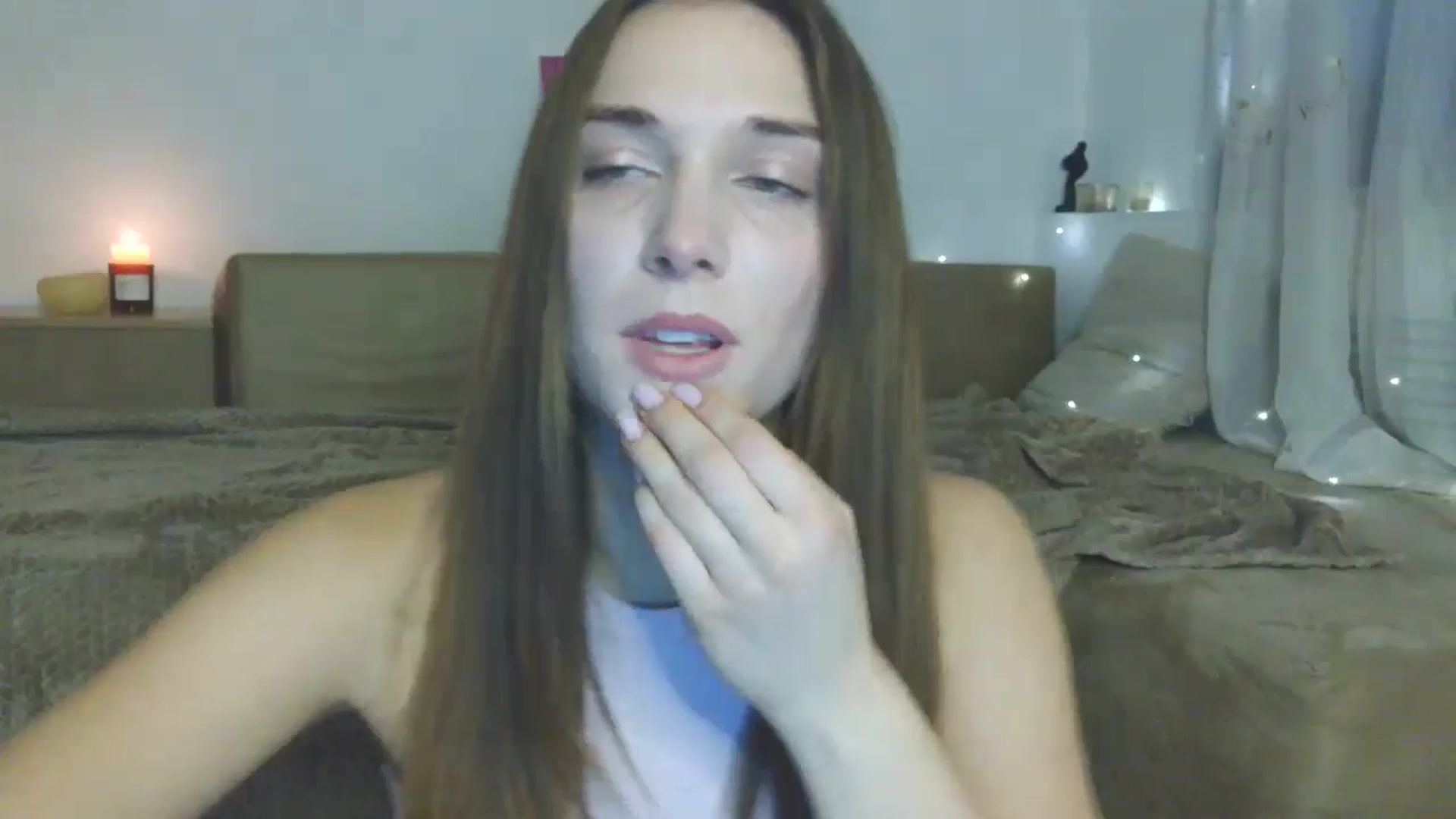 Gallery image thumbnail from HaleyReed's myfreecams stream on, 12/22/2025, 13:58 image 4 of 20