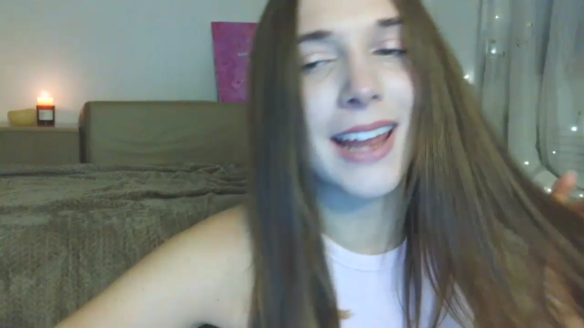 Gallery image thumbnail from HaleyReed's myfreecams stream on, 12/22/2025, 13:58 image 14 of 20