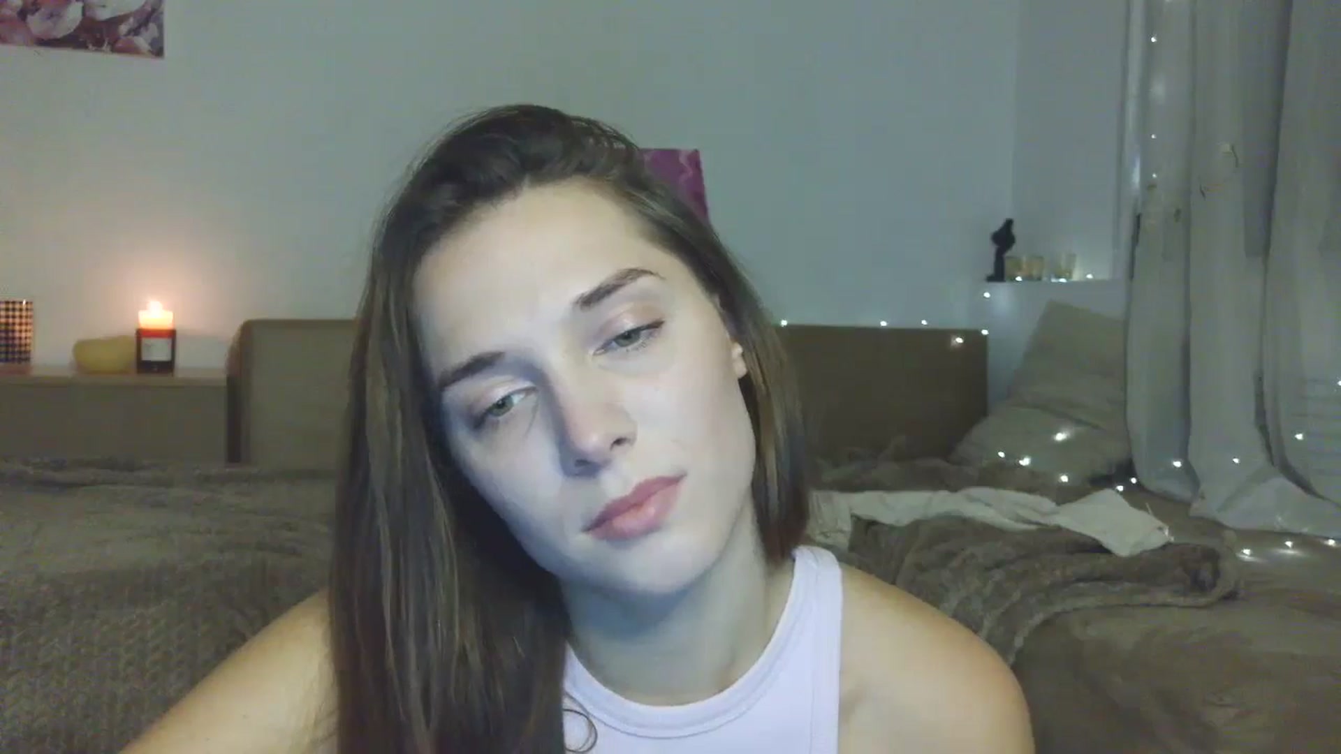 Gallery image thumbnail from HaleyReed's myfreecams stream on, 12/22/2025, 14:17 image 17 of 20