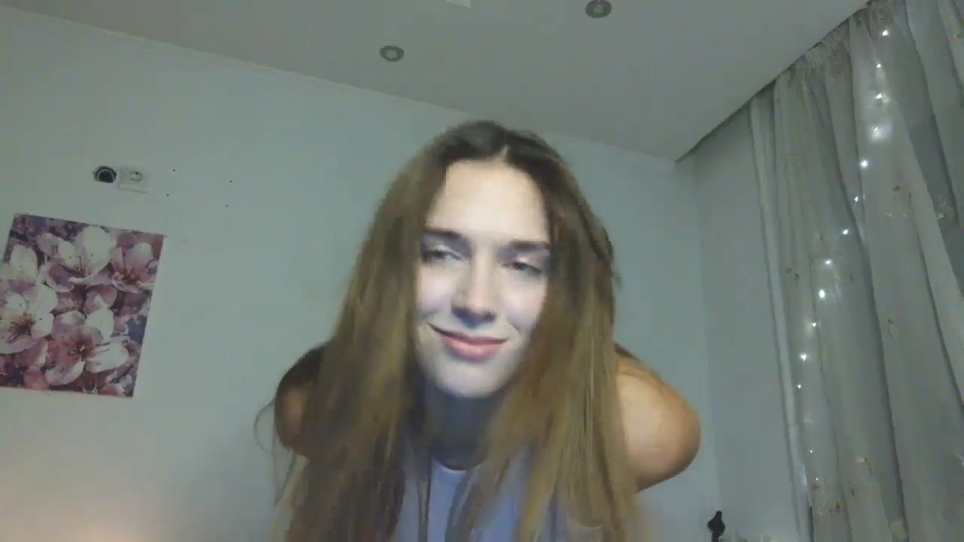 Gallery image thumbnail from HaleyReed's myfreecams stream on, 12/22/2025, 14:17 image 7 of 20