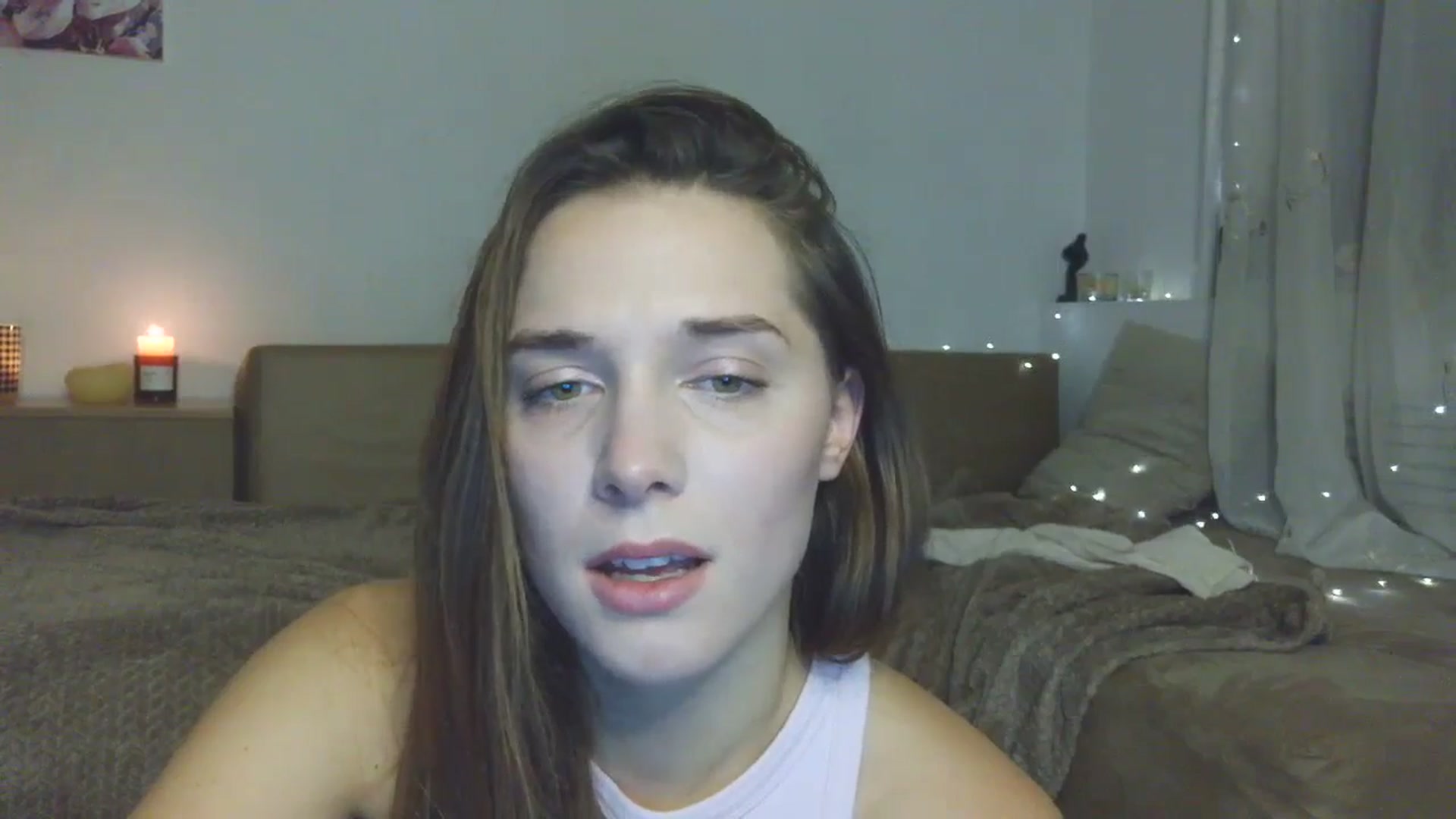 Gallery image thumbnail from HaleyReed's myfreecams stream on, 12/22/2025, 14:17 image 15 of 20