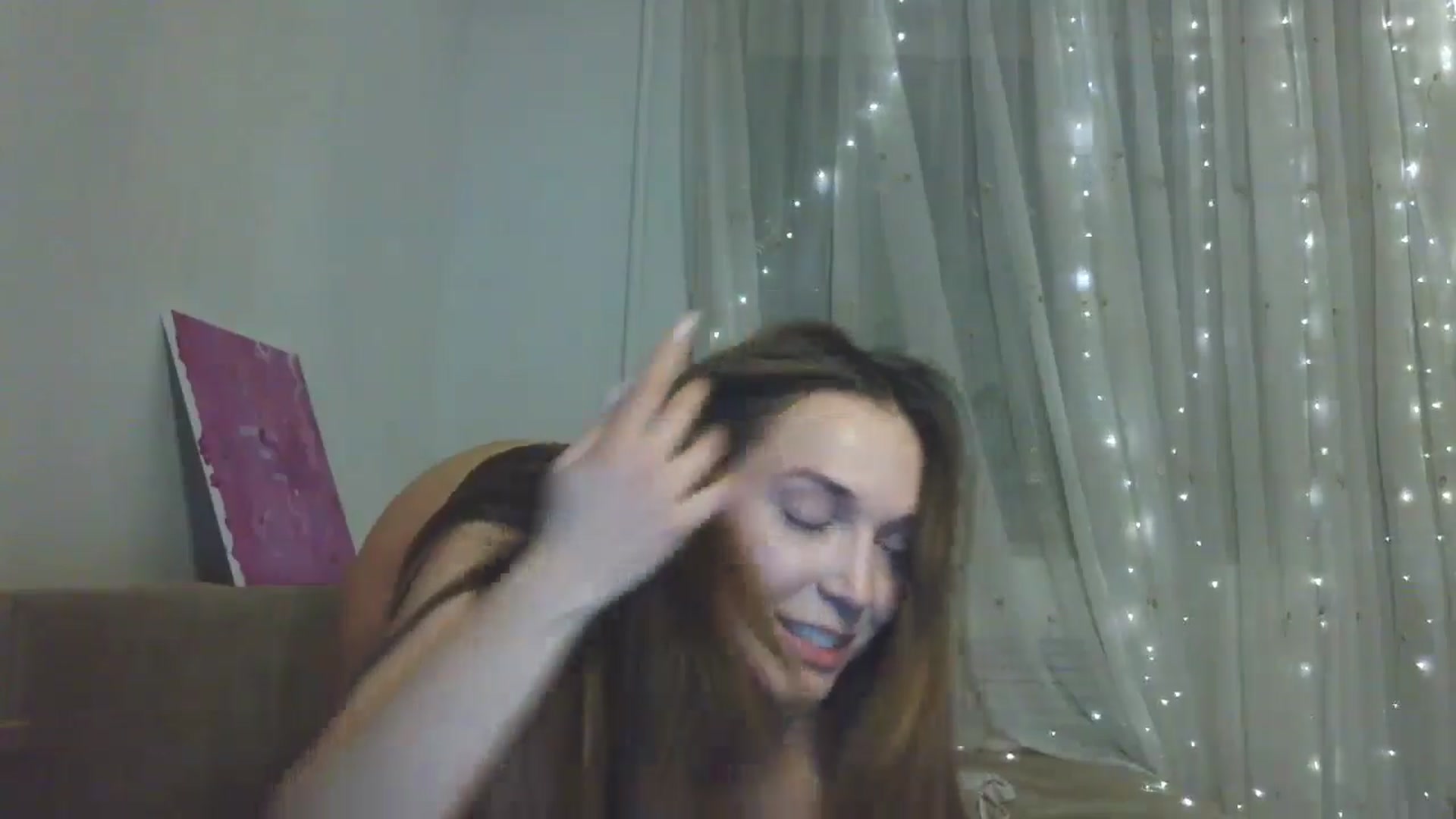 Gallery image thumbnail from HaleyReed's myfreecams stream on, 12/22/2025, 15:53 image 16 of 20