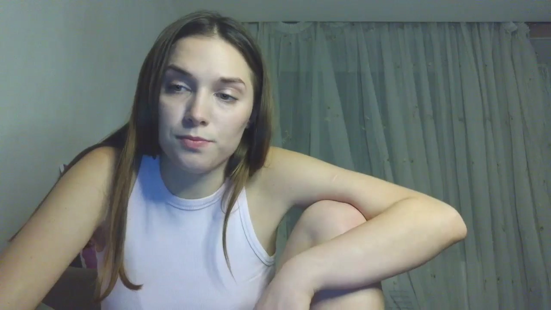 Gallery image thumbnail from HaleyReed's myfreecams stream on, 12/22/2025, 16:30 image 18 of 20