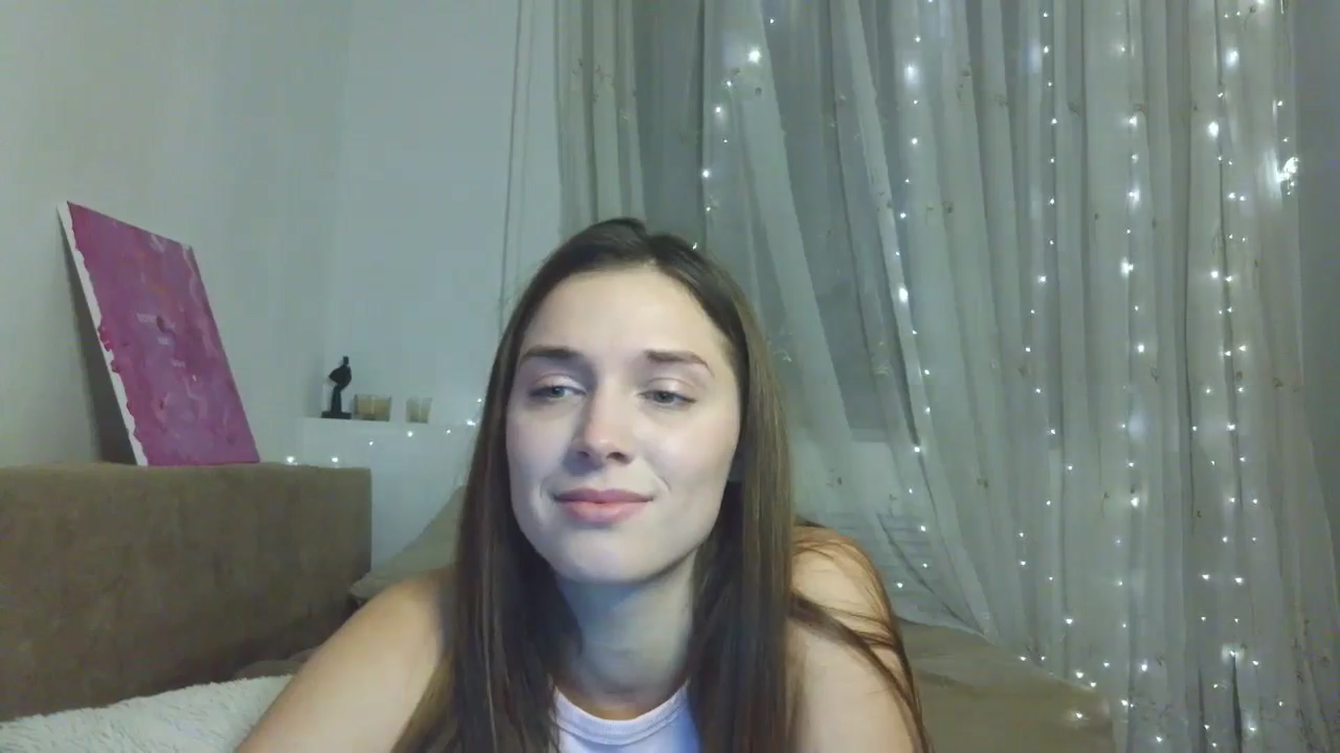 Gallery image thumbnail from HaleyReed's myfreecams stream on, 12/22/2025, 17:15 image 16 of 20