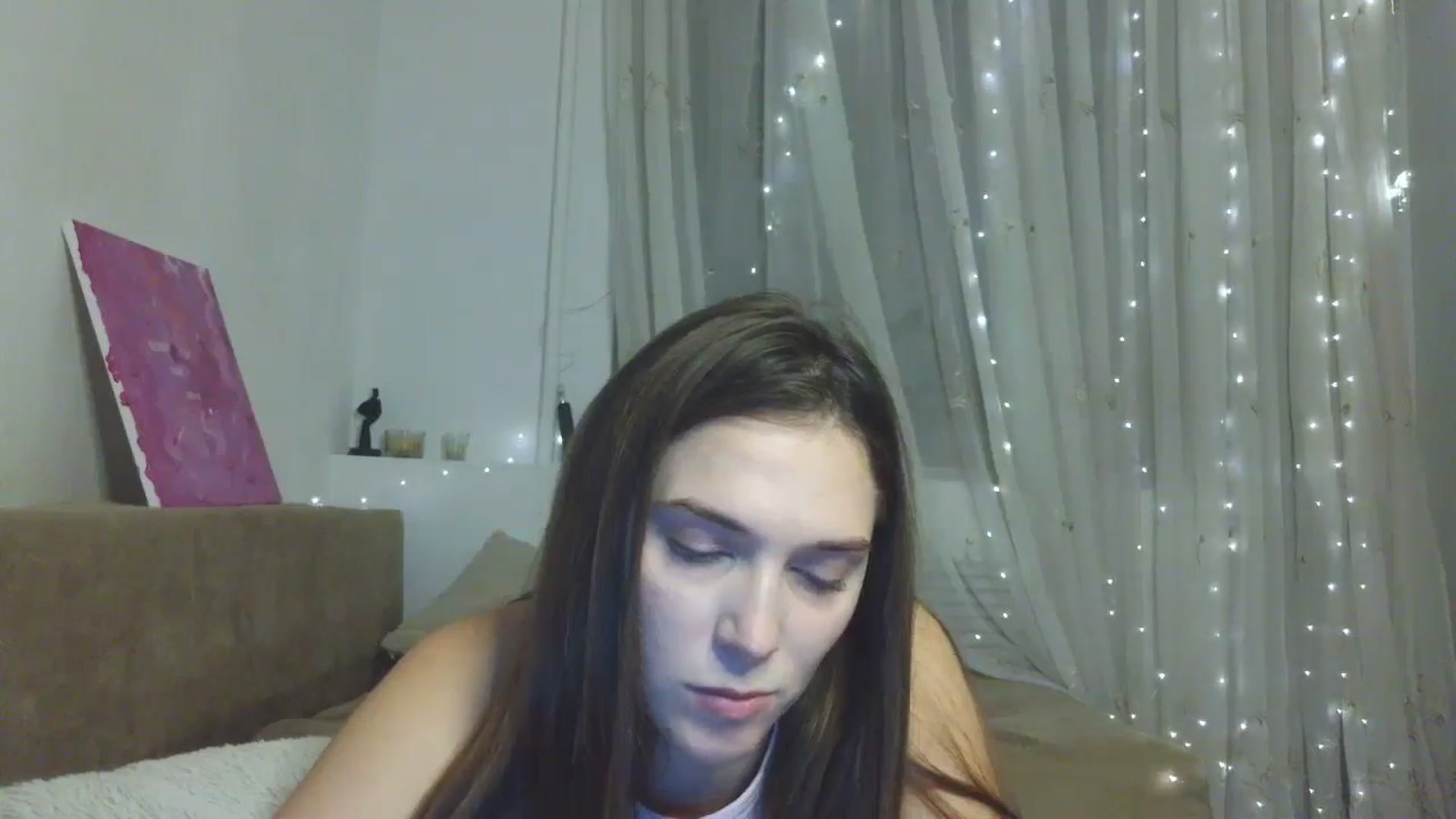 Gallery image thumbnail from HaleyReed's myfreecams stream on, 12/22/2025, 17:15 image 18 of 20