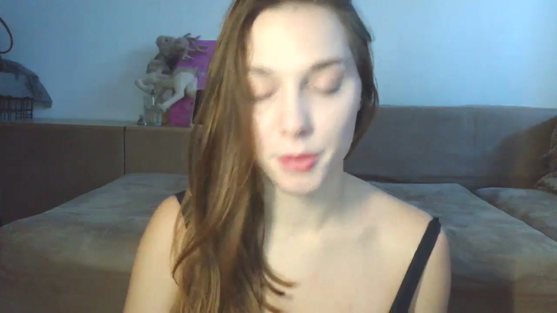 Gallery image thumbnail from HaleyReed's myfreecams stream on, 12/24/2025, 11:11 image 18 of 20