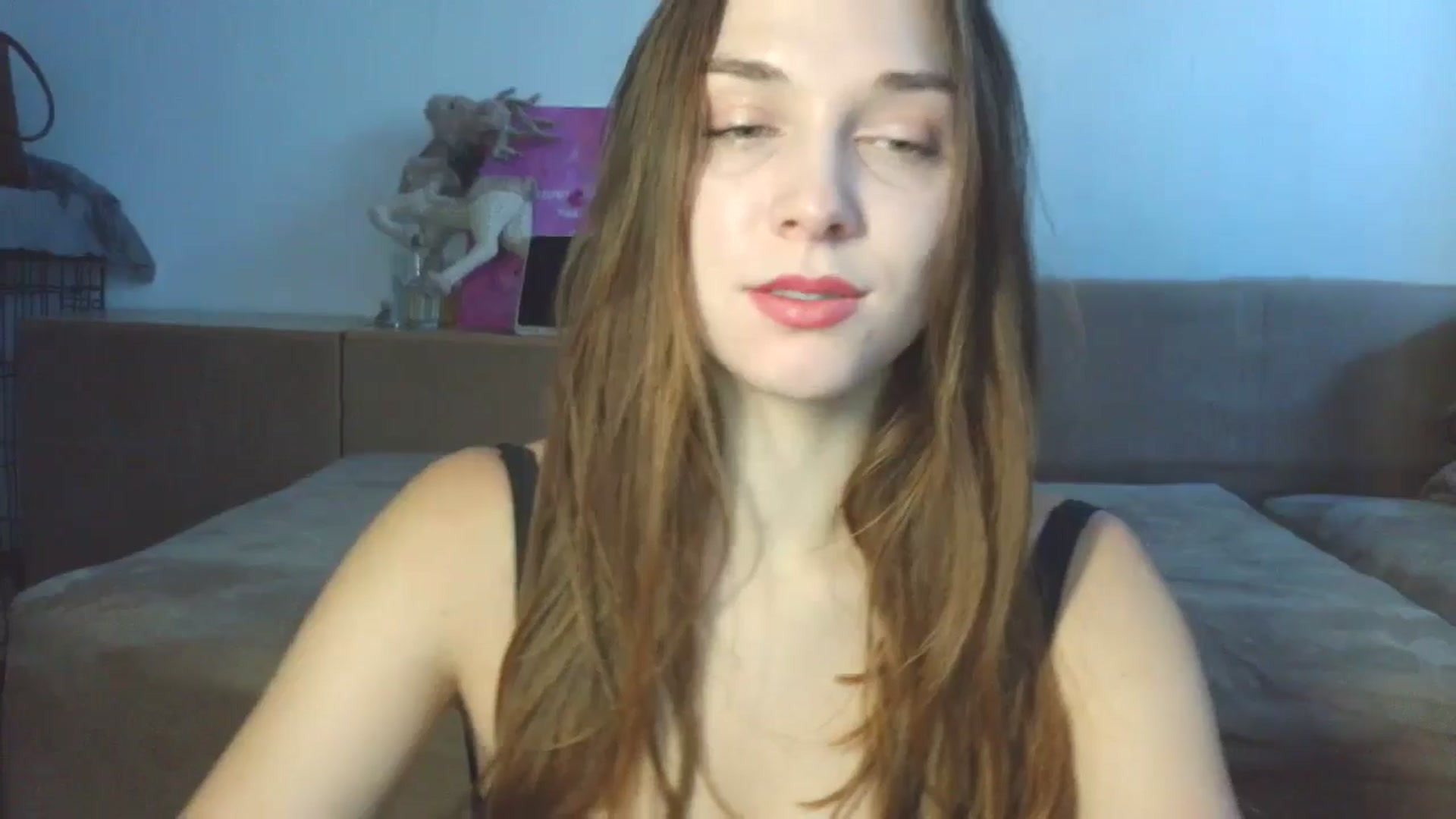 Gallery image thumbnail from HaleyReed's myfreecams stream on, 12/24/2025, 11:11 image 6 of 20