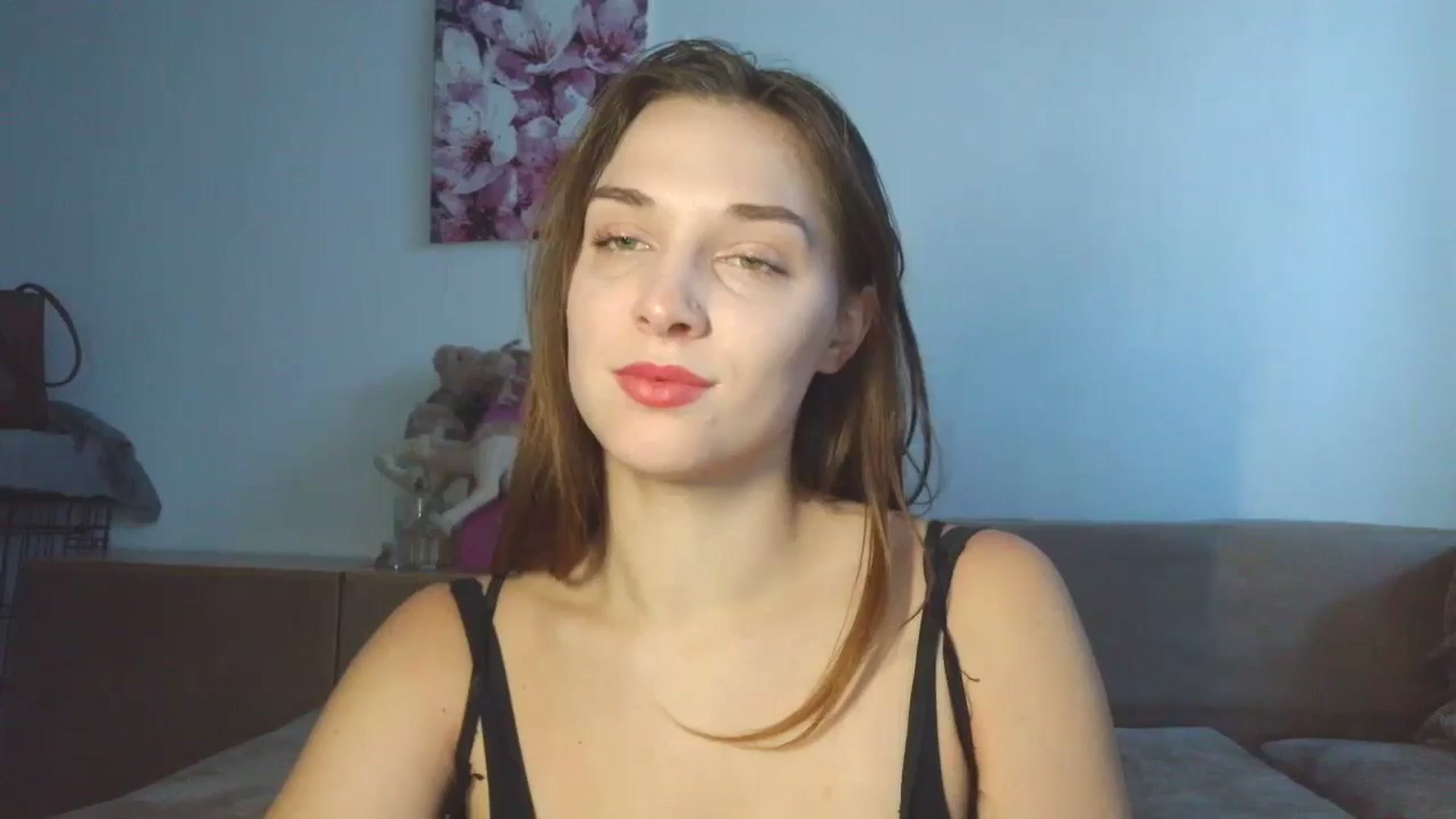 Gallery image thumbnail from HaleyReed's myfreecams stream on, 12/24/2025, 11:11 image 1 of 20