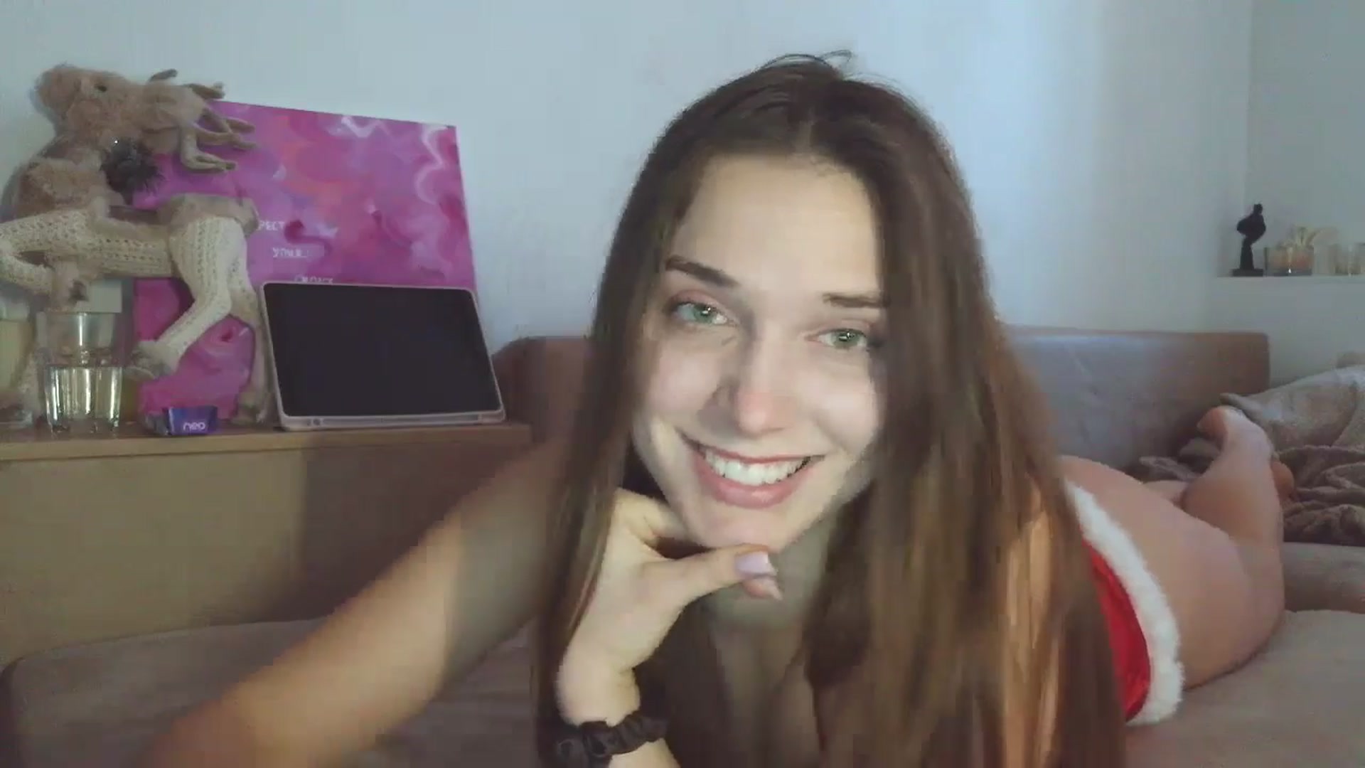 Gallery image thumbnail from HaleyReed's myfreecams stream on, 12/24/2025, 13:21 image 7 of 20