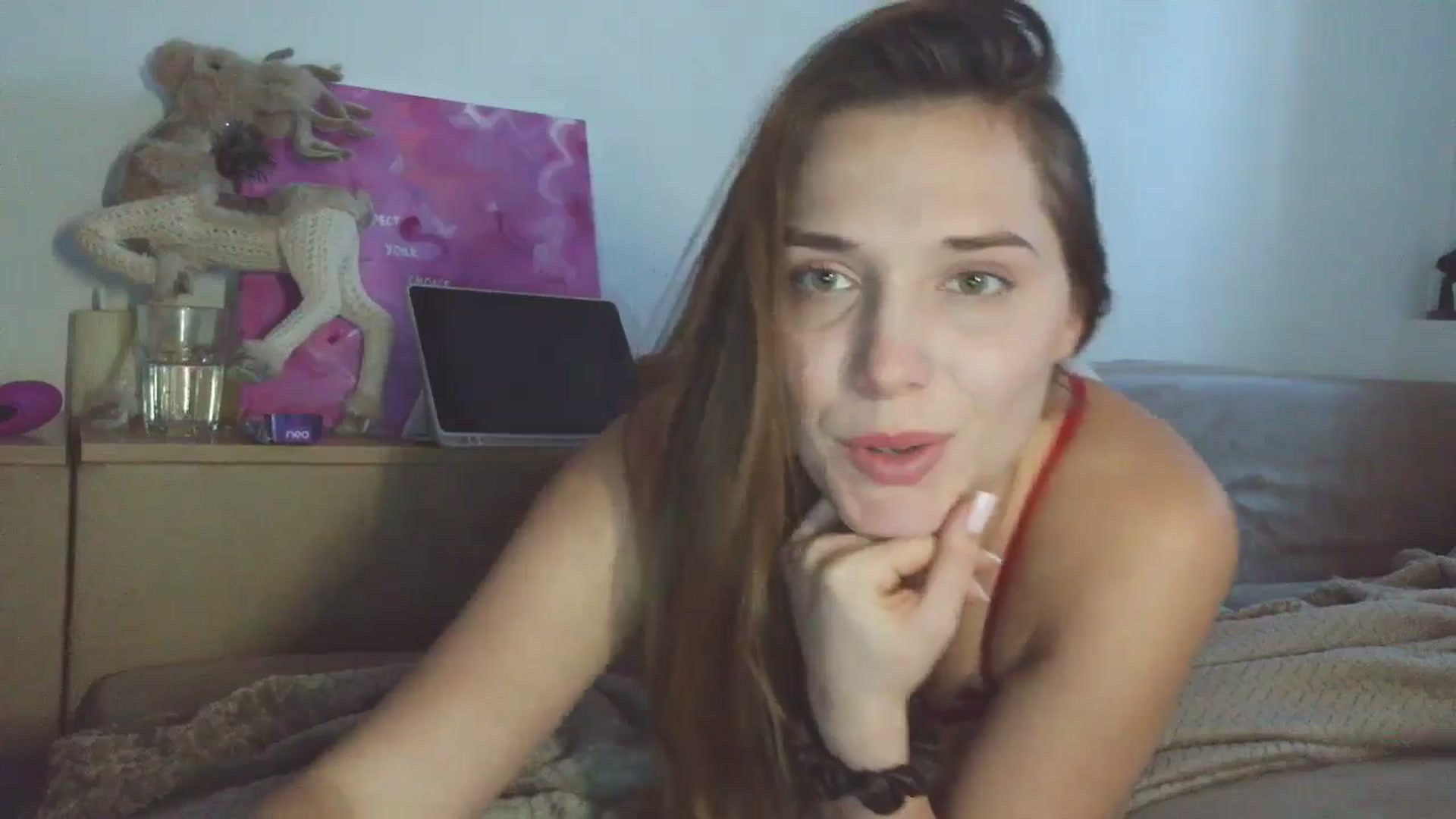 Gallery image thumbnail from HaleyReed's myfreecams stream on, 12/24/2025, 13:21 image 12 of 20