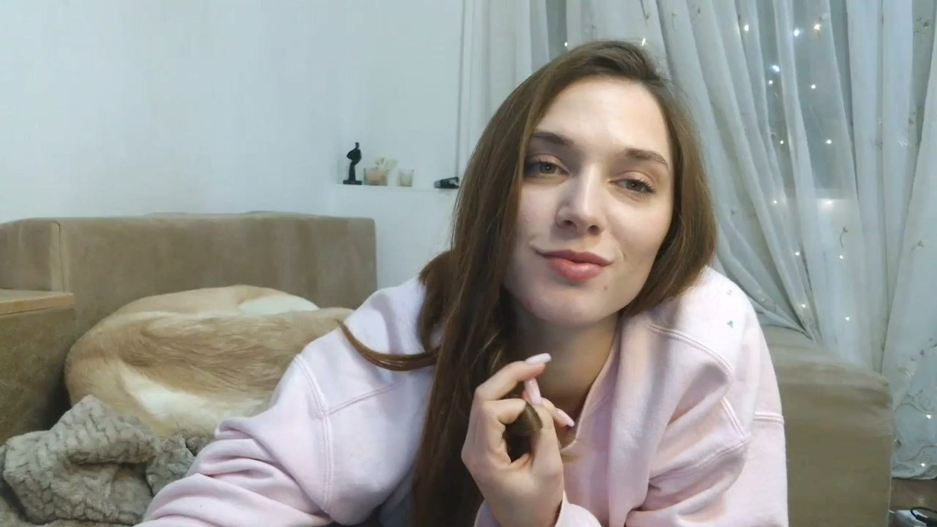 Gallery image thumbnail from HaleyReed's myfreecams stream on, 12/25/2025, 15:05 image 12 of 20